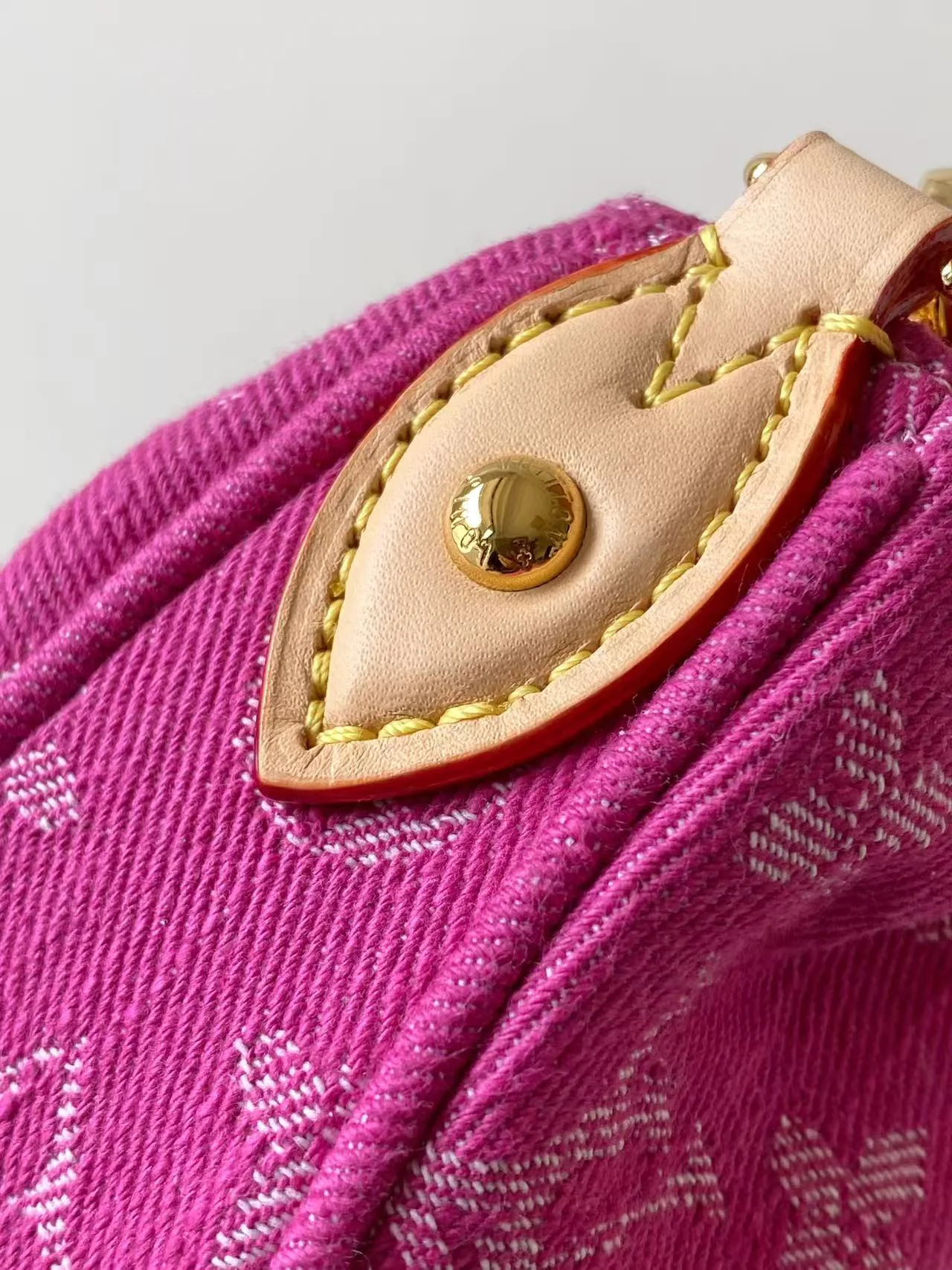 Классические Сумки Женские Louis Vuitton 13435267