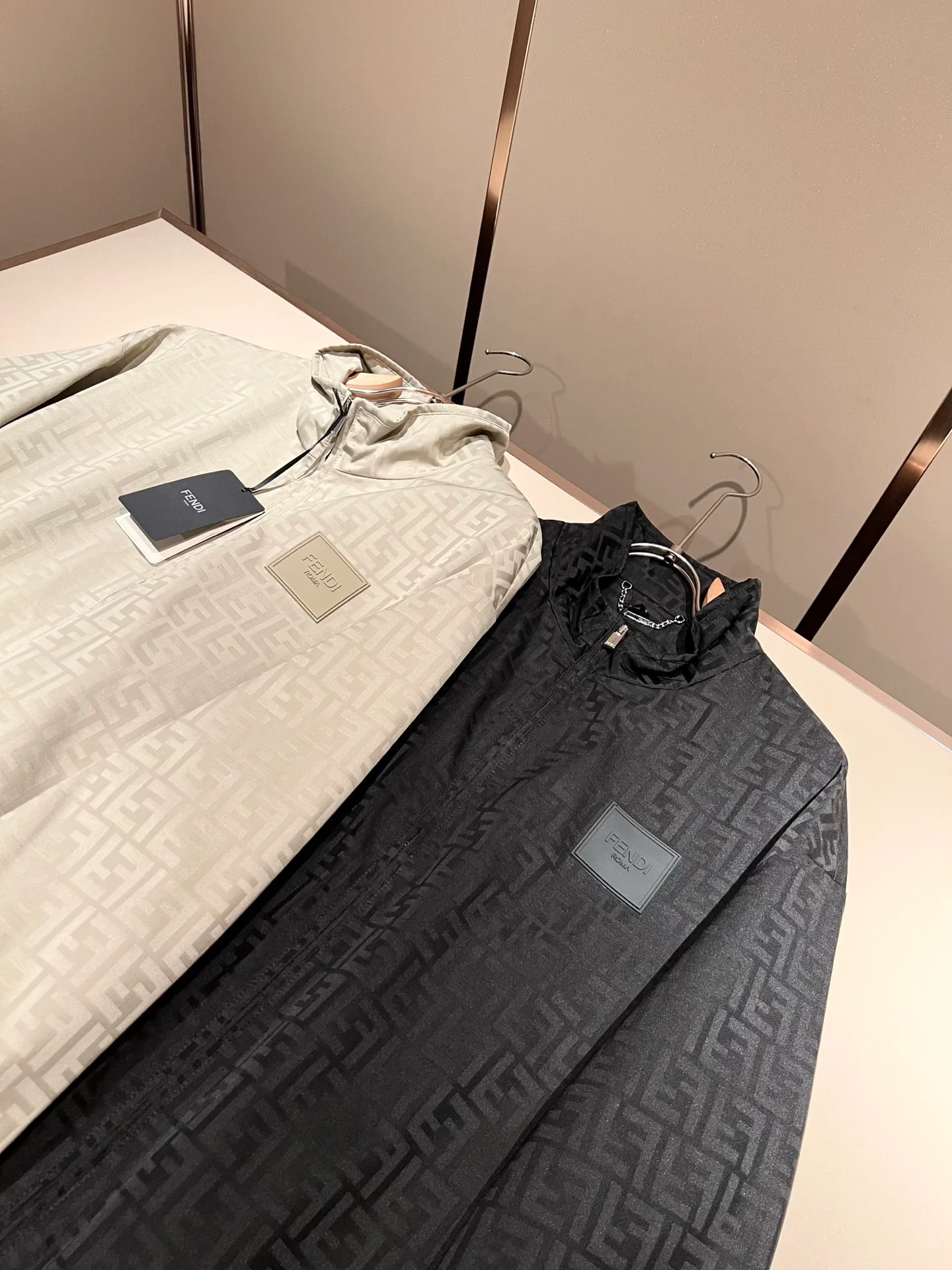Куртки И Пуховики Мужские Fendi 10242258