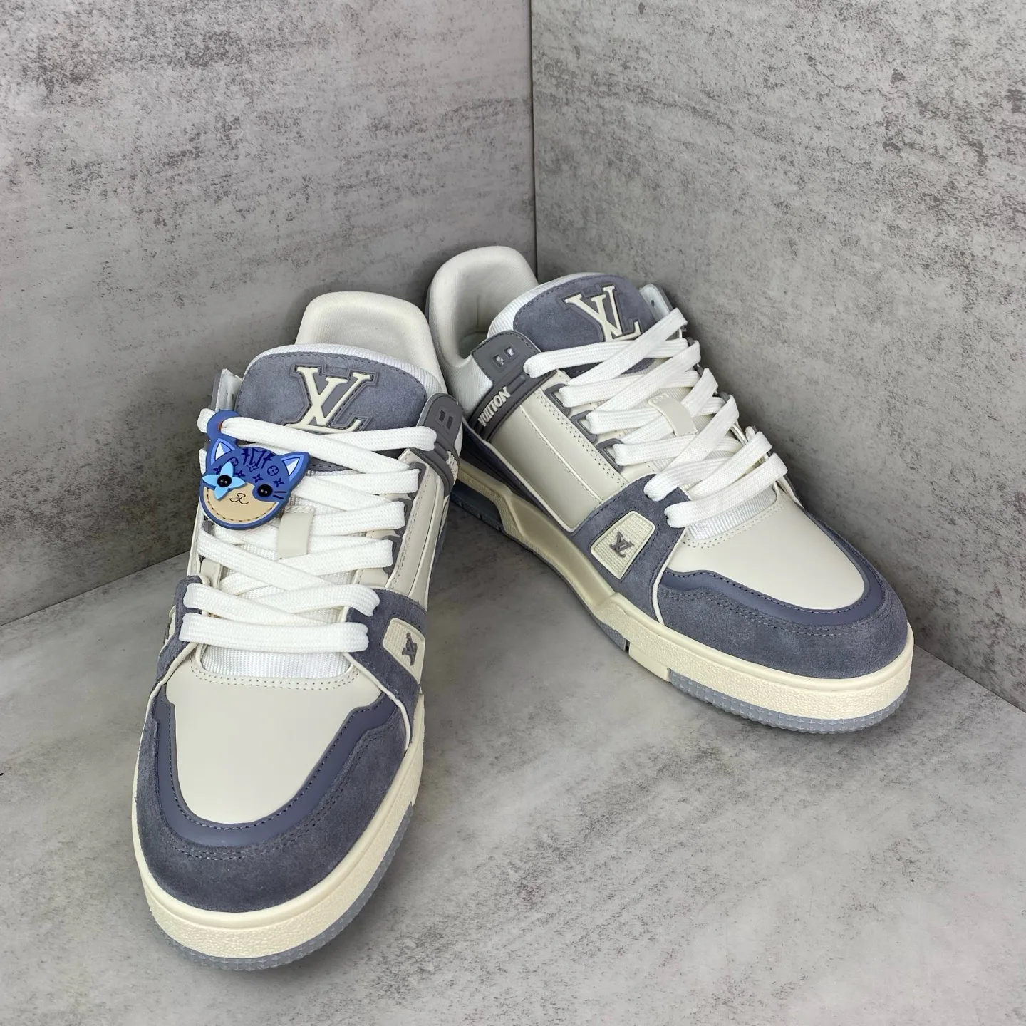 Кроссовки Женские Louis Vuitton 17961750