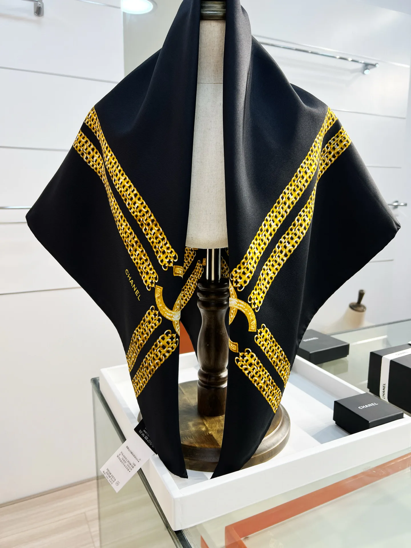 Платки Chanel 11616368