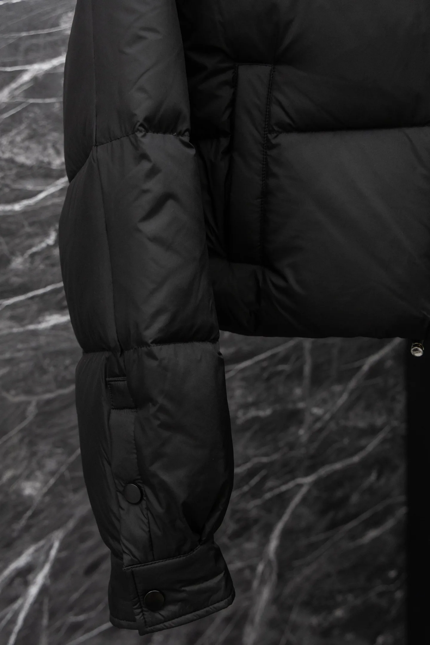 Куртки И Пуховики Женские Prada 19204222
