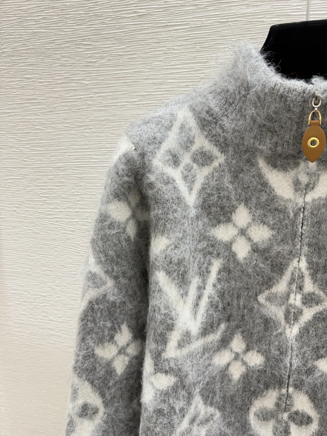 Джемперы И Свитеры Женские Louis Vuitton 18826862