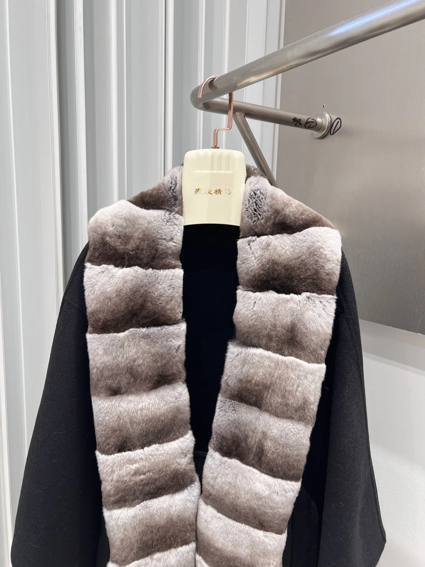 Пальто Женские Loro Piana 18734827