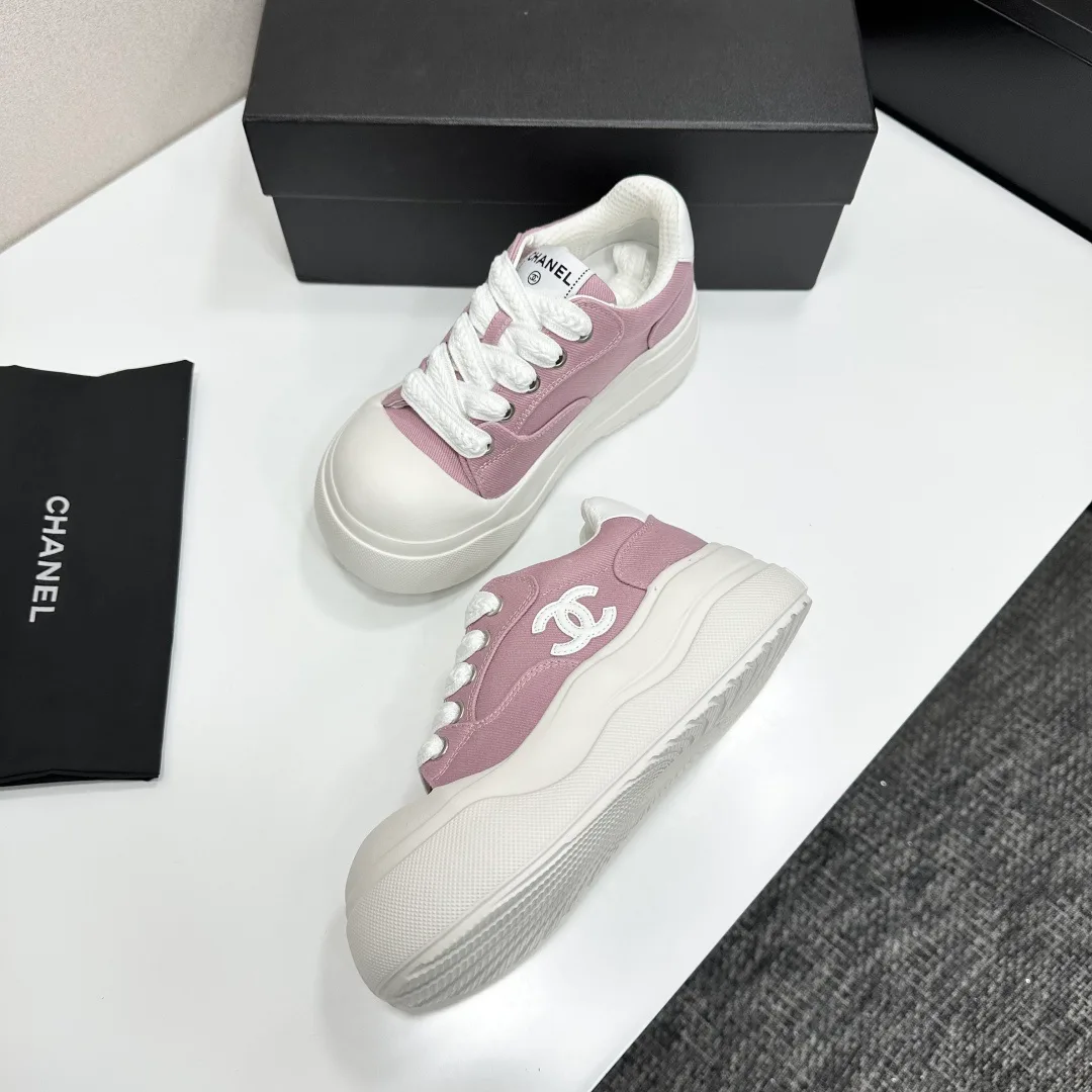 Кроссовки Женские Chanel 11463041