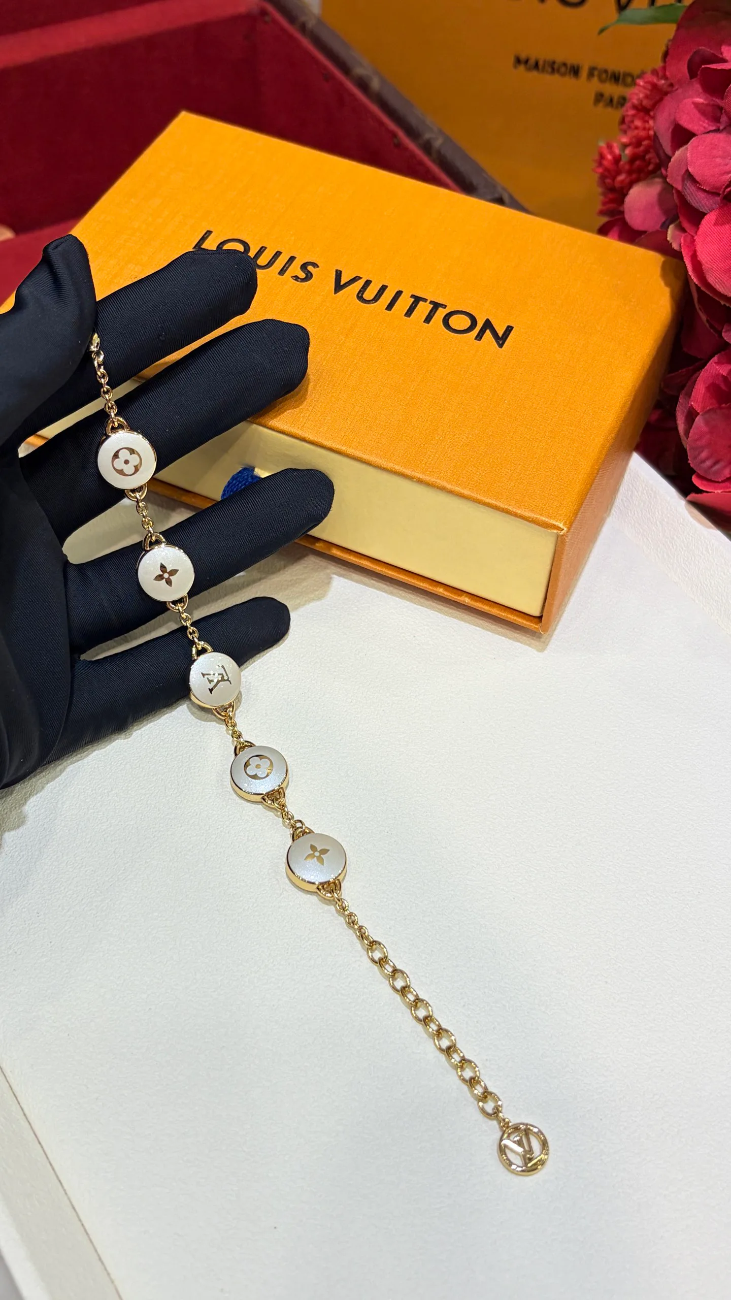 Бижутерия Louis Vuitton 18504641