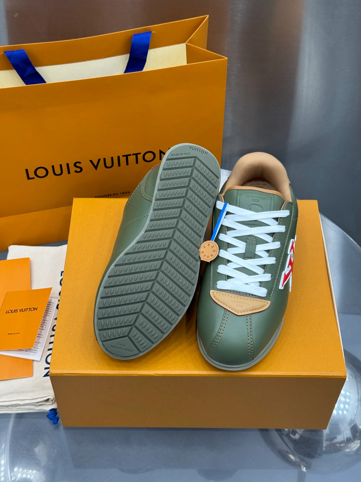 Кроссовки Женские Louis Vuitton 550840