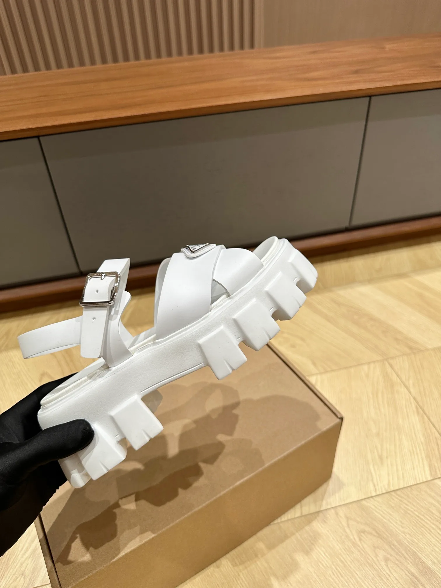 Босоножки Женские Prada 33988