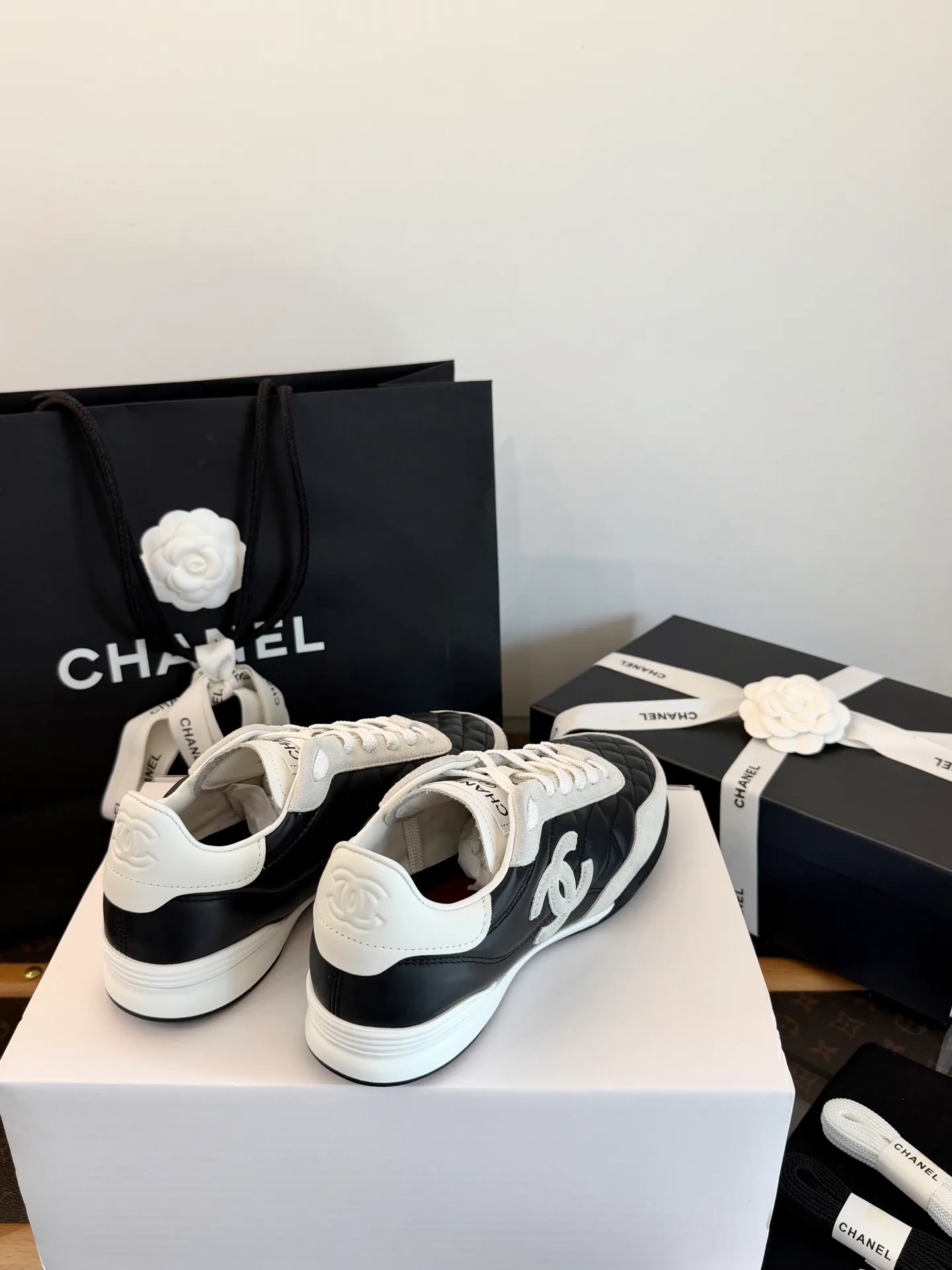 Кроссовки Женские Chanel 19295980