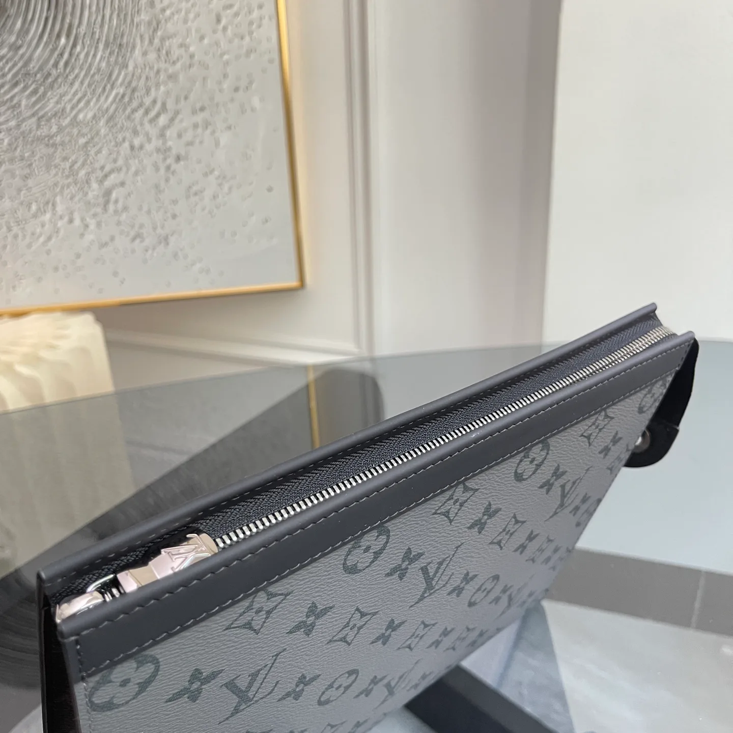 Клатчи Женские Louis Vuitton 11668944