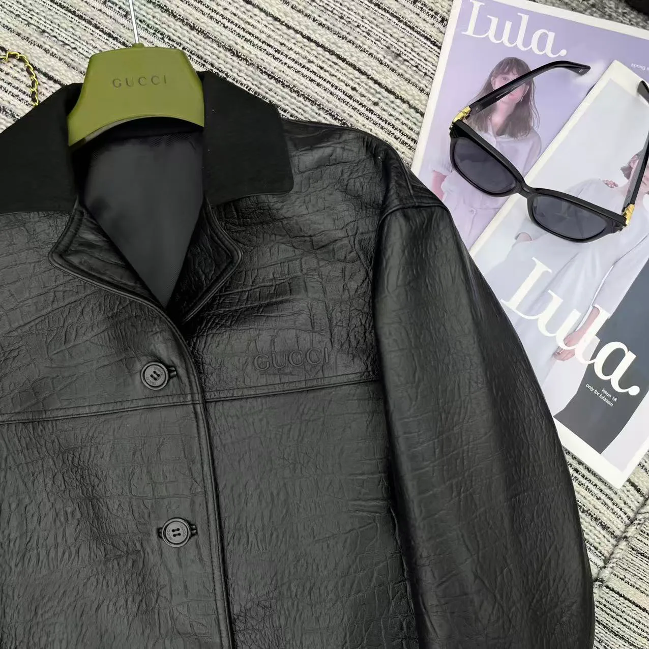 Кожаные Куртки И Дублёнки Женские Gucci 502448