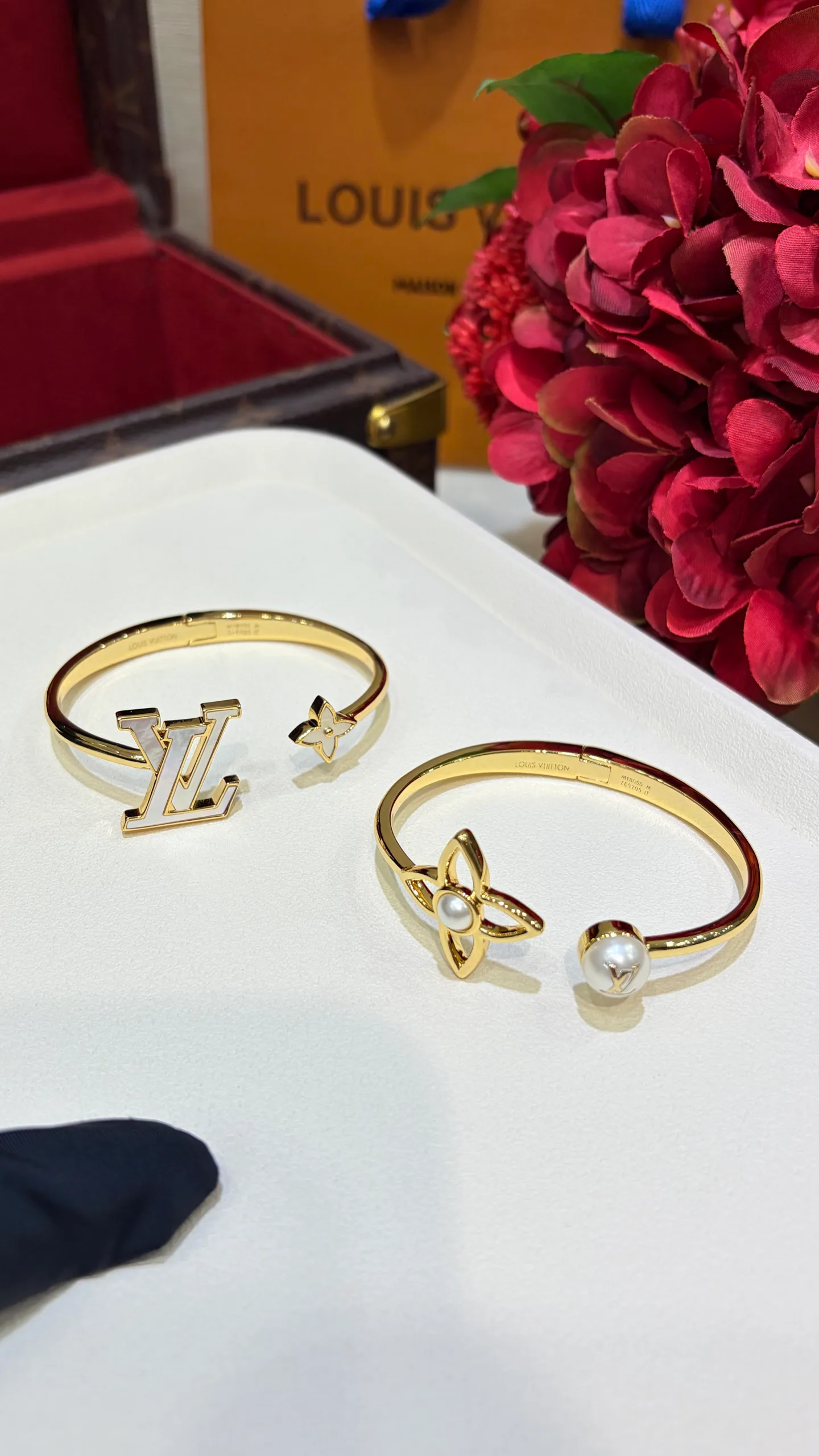 Бижутерия Louis Vuitton 18504638