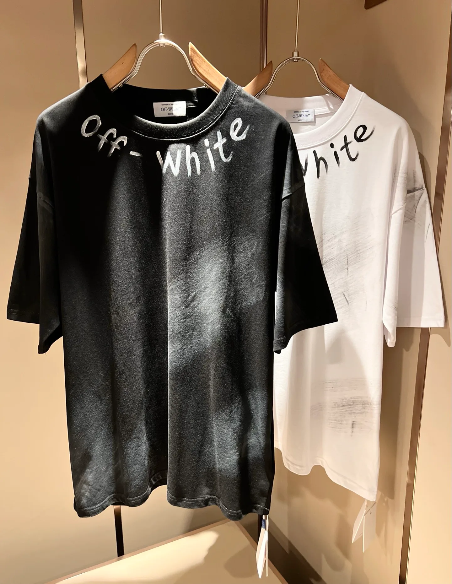 Футболки Женские Off-White 11952890