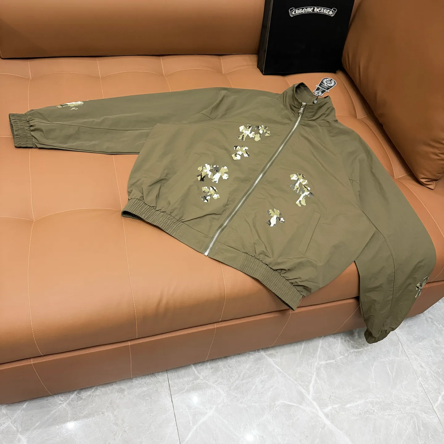 Куртки И Пуховики Женские Chrome Hearts 18607139