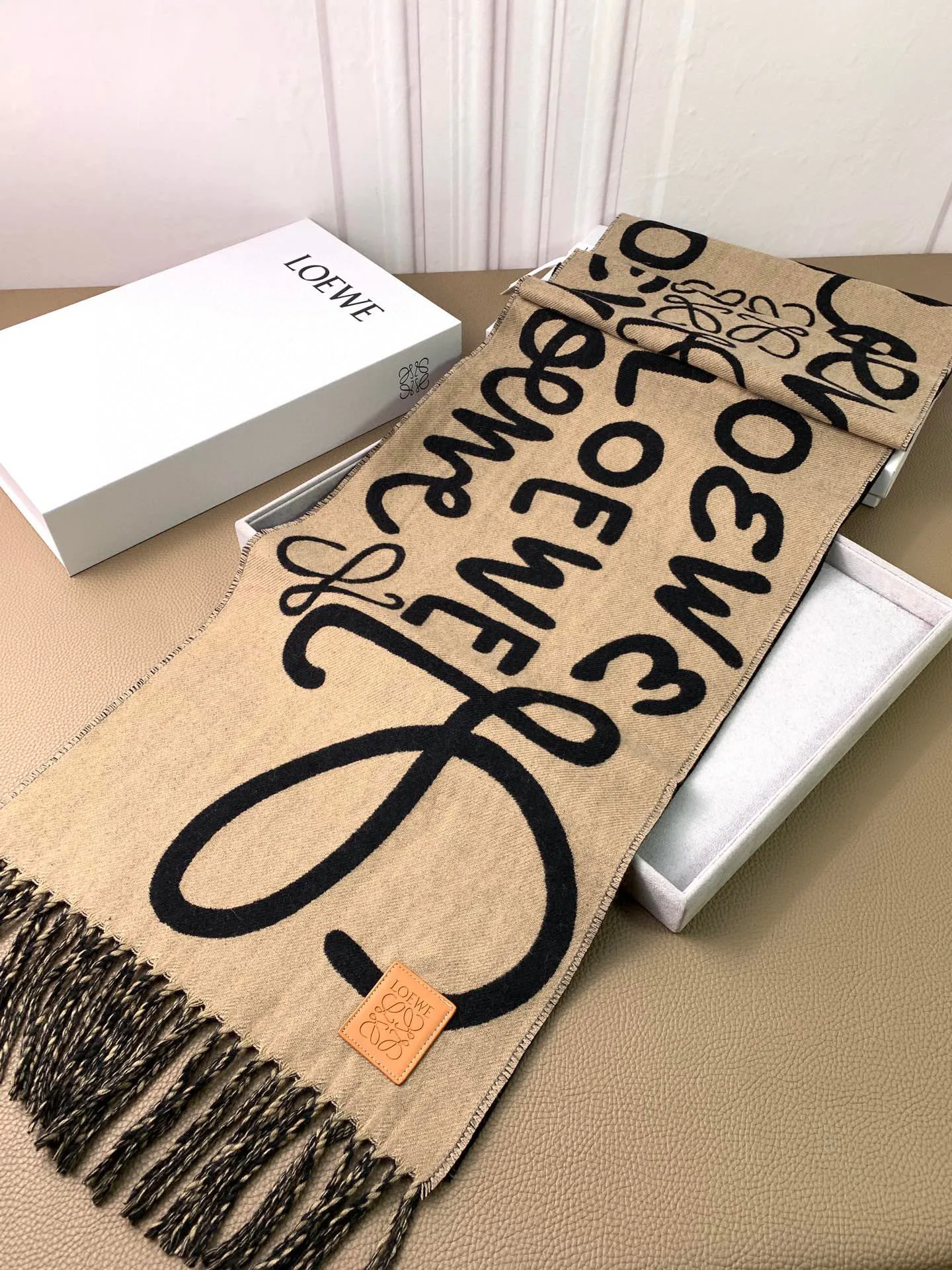 Шарфы Loewe 4516158