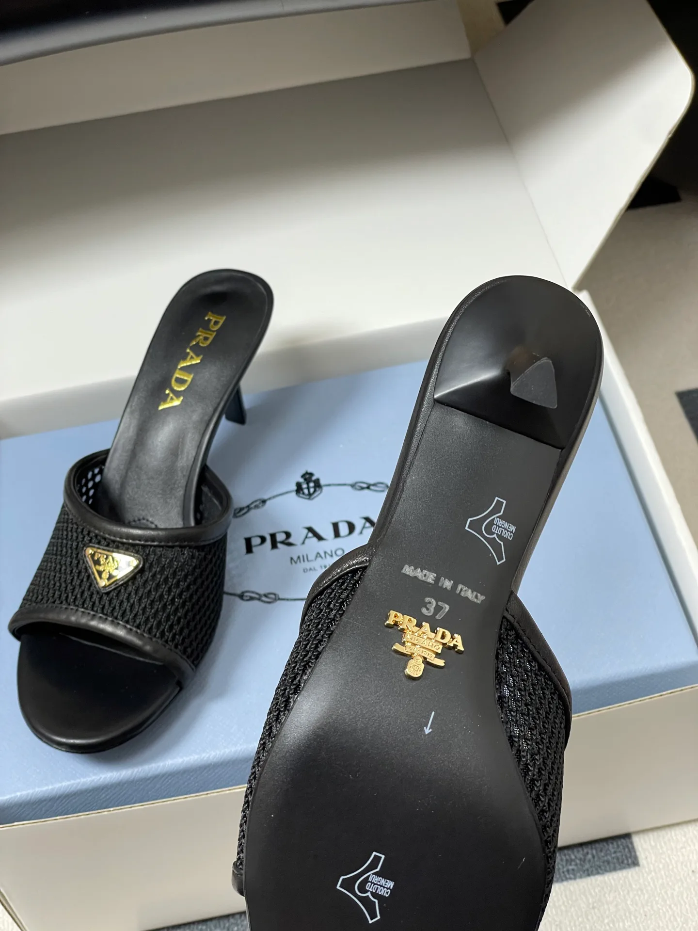 Босоножки Женские Prada 13285705