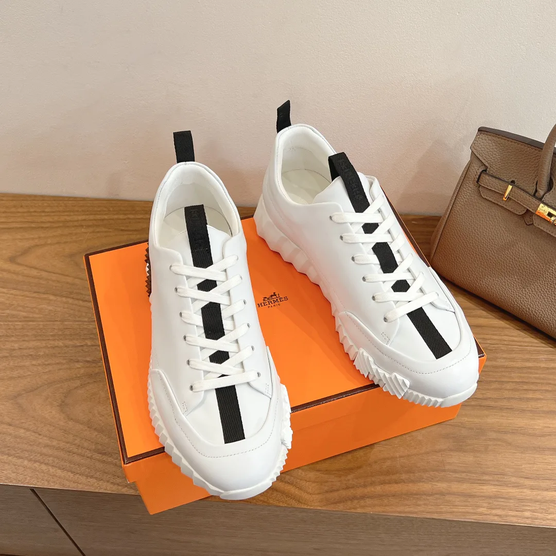 Кроссовки Женские Hermes 18963798