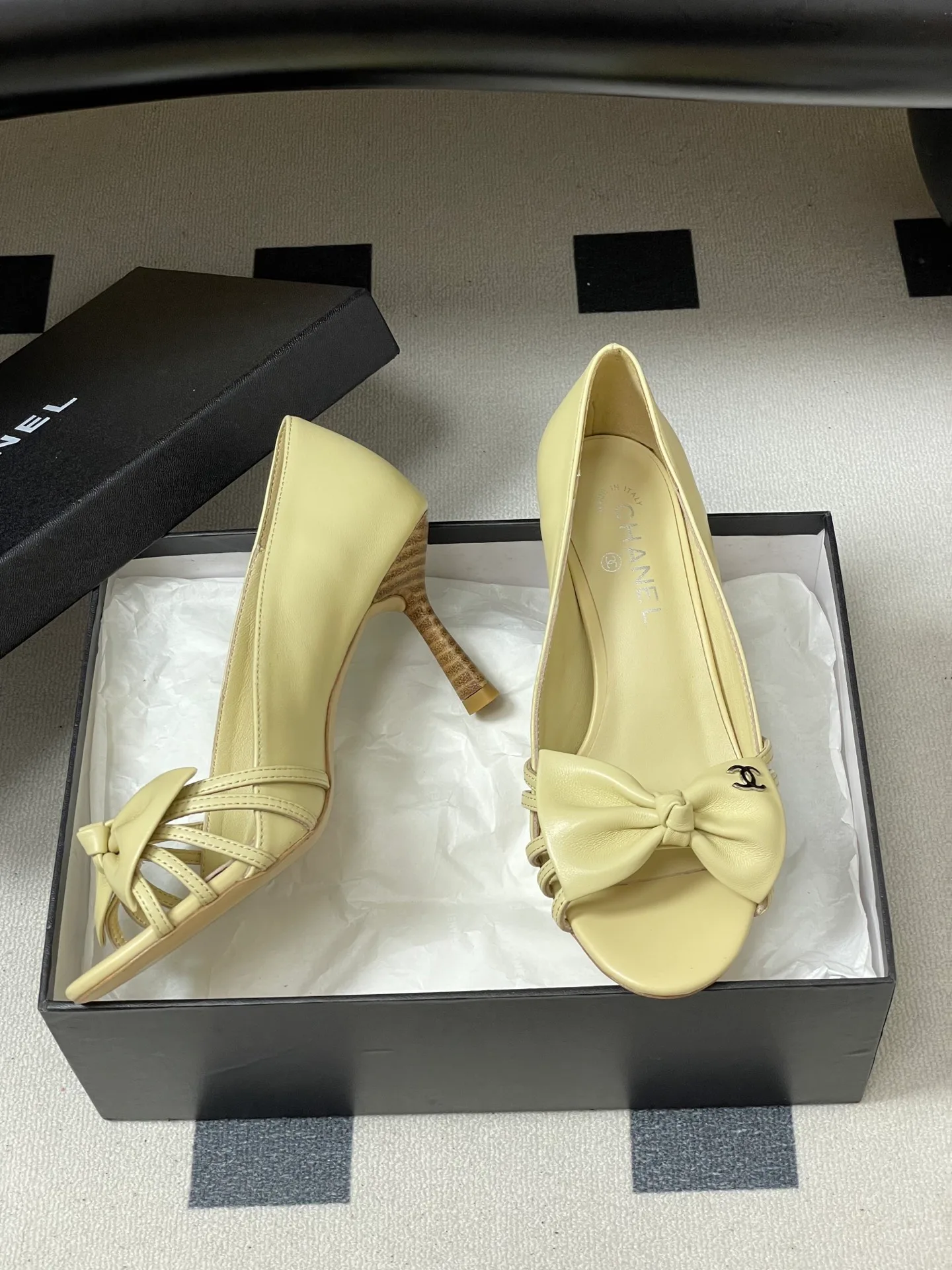 Босоножки Женские Chanel 13226166