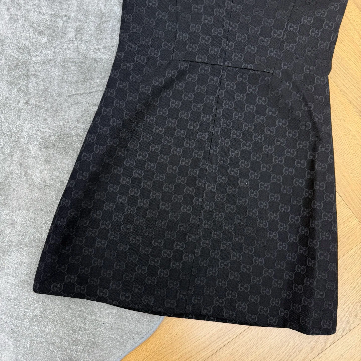 Платья Женские Gucci 18501750