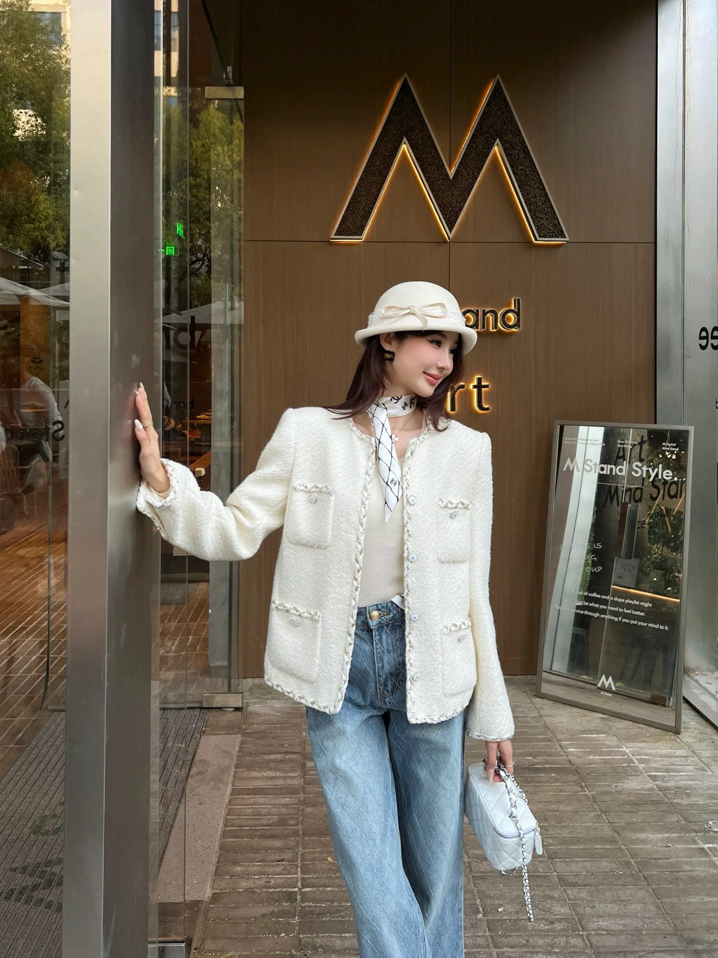 Куртки И Пуховики Женские Chanel 1005537