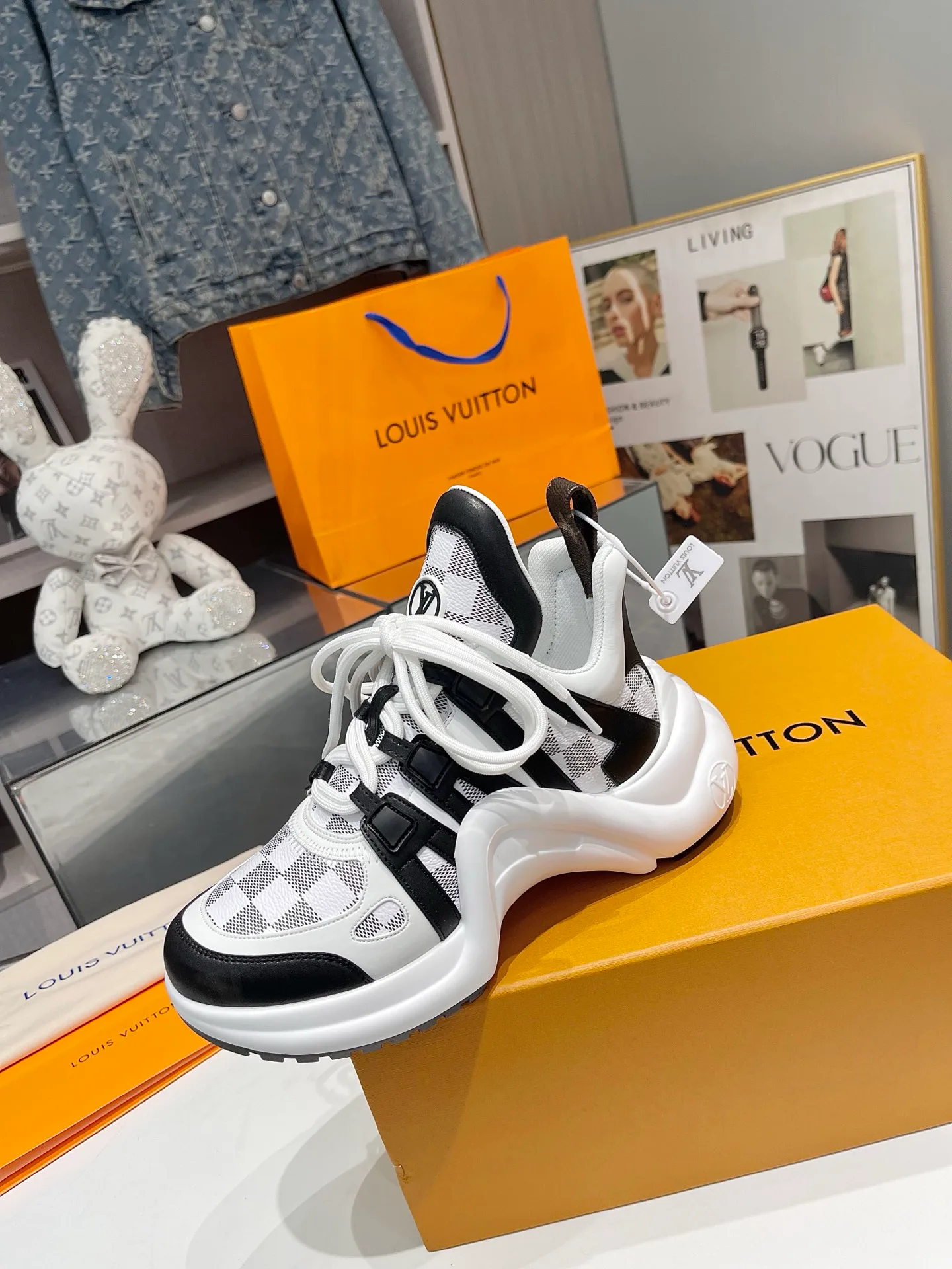 Кроссовки Женские Louis Vuitton 28152