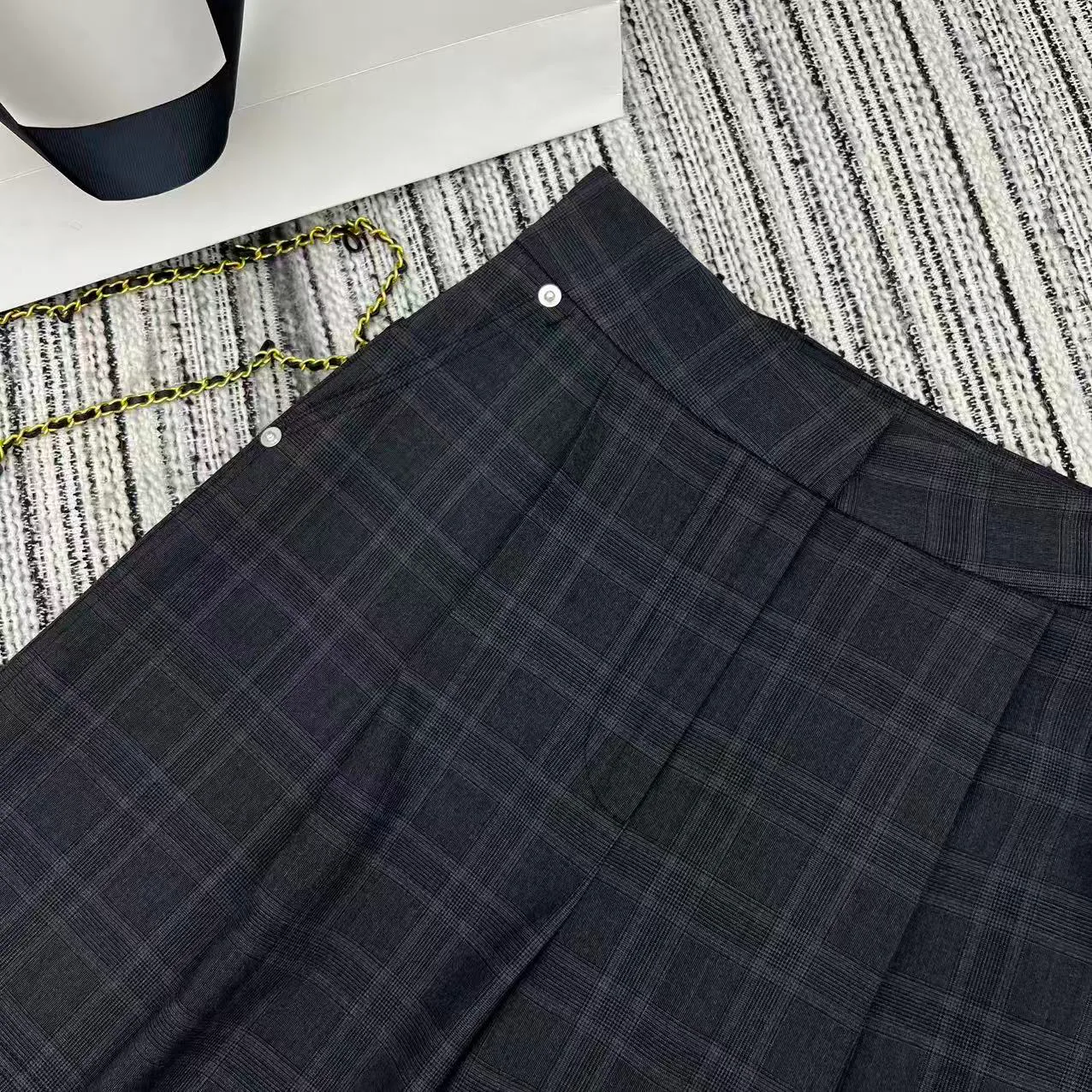 Шорты Женские Loewe 1130984