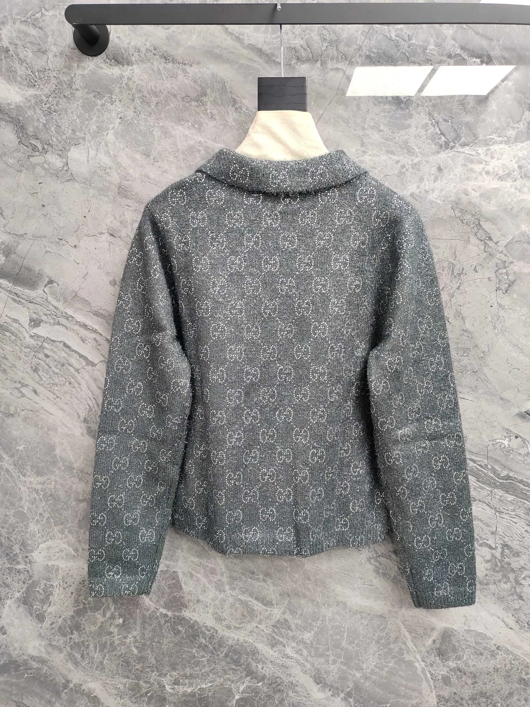 Куртки И Пуховики Женские Gucci 1617052