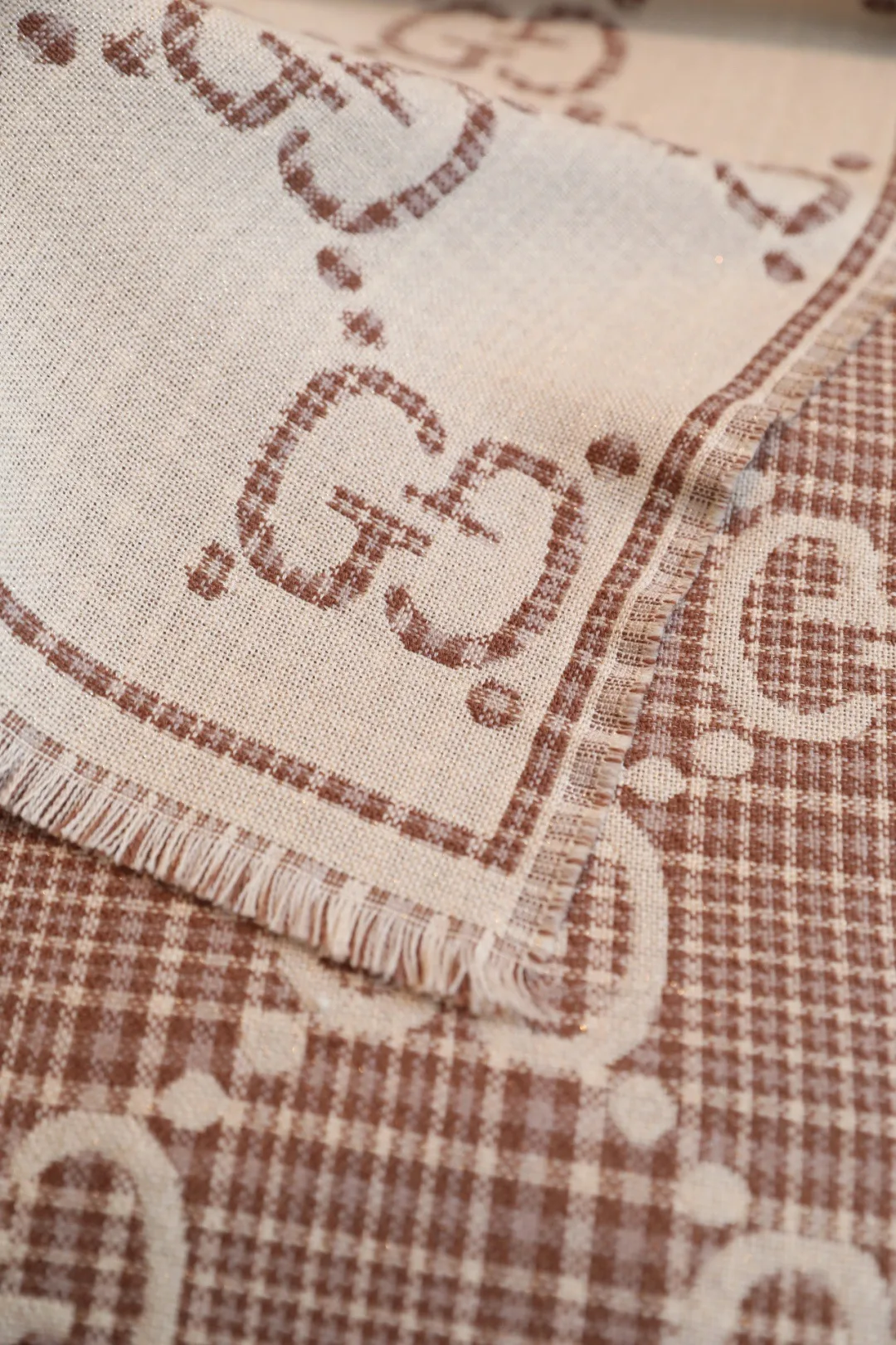 Шарфы Gucci 1313346