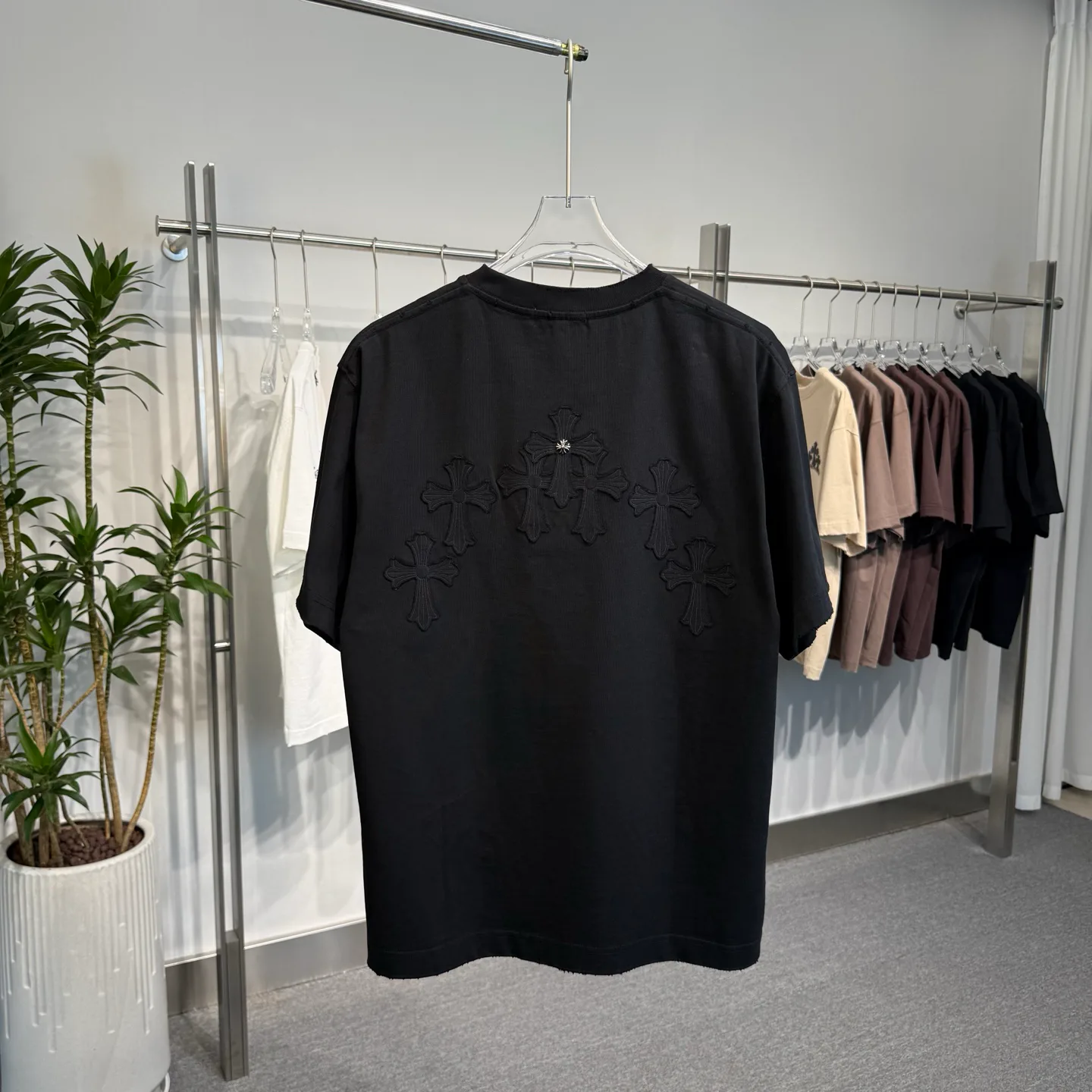 Футболки Женские Chrome Hearts 11350137