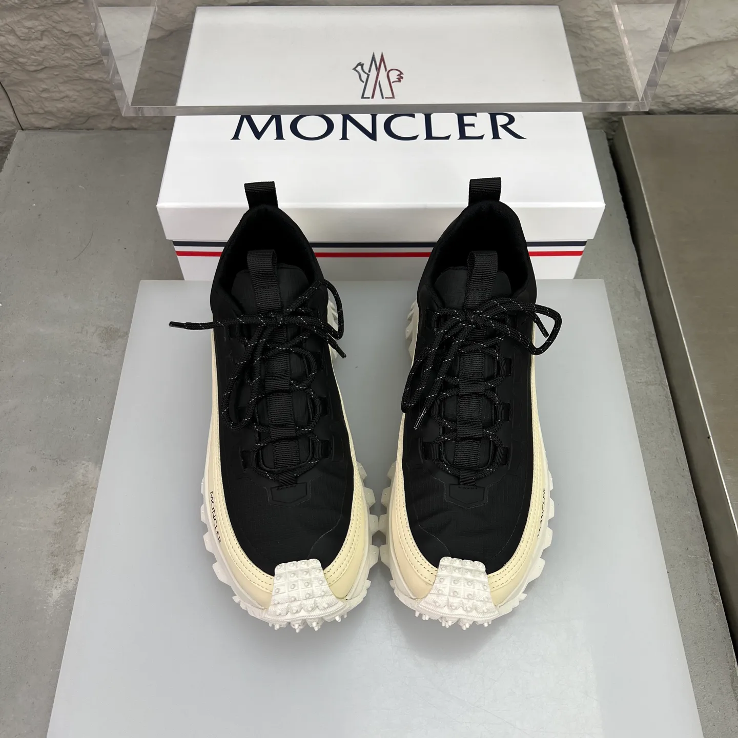 Кроссовки Мужские Moncler 11638090