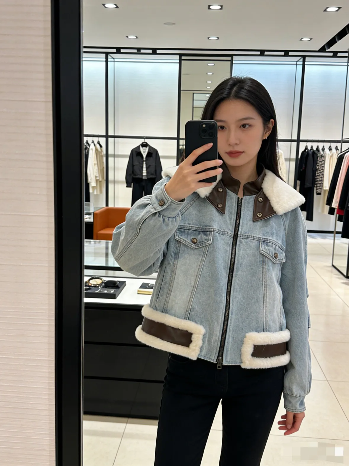 Шубы Женские Fendi 5051184