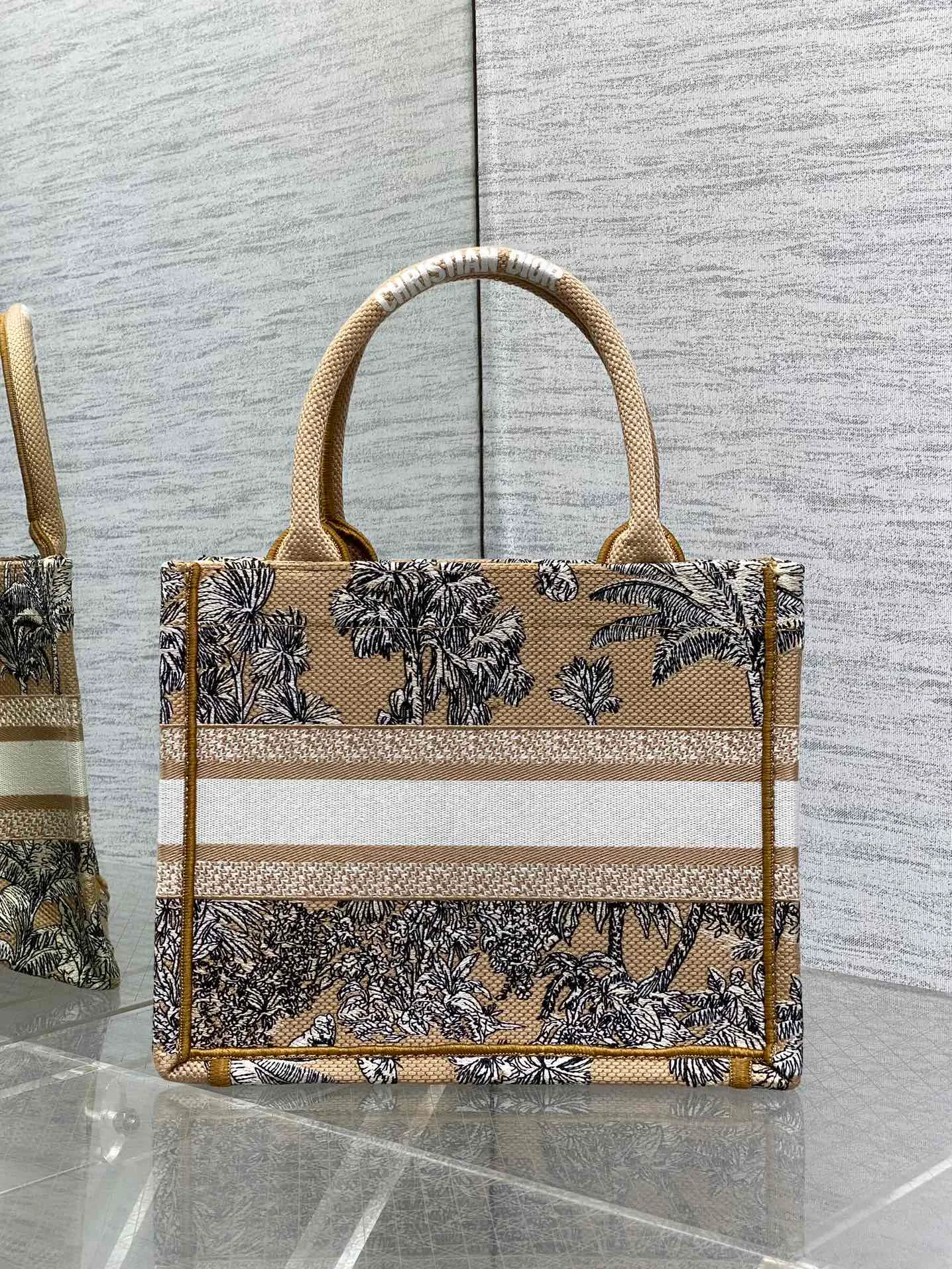 Классические Сумки Женские Christian Dior 82447