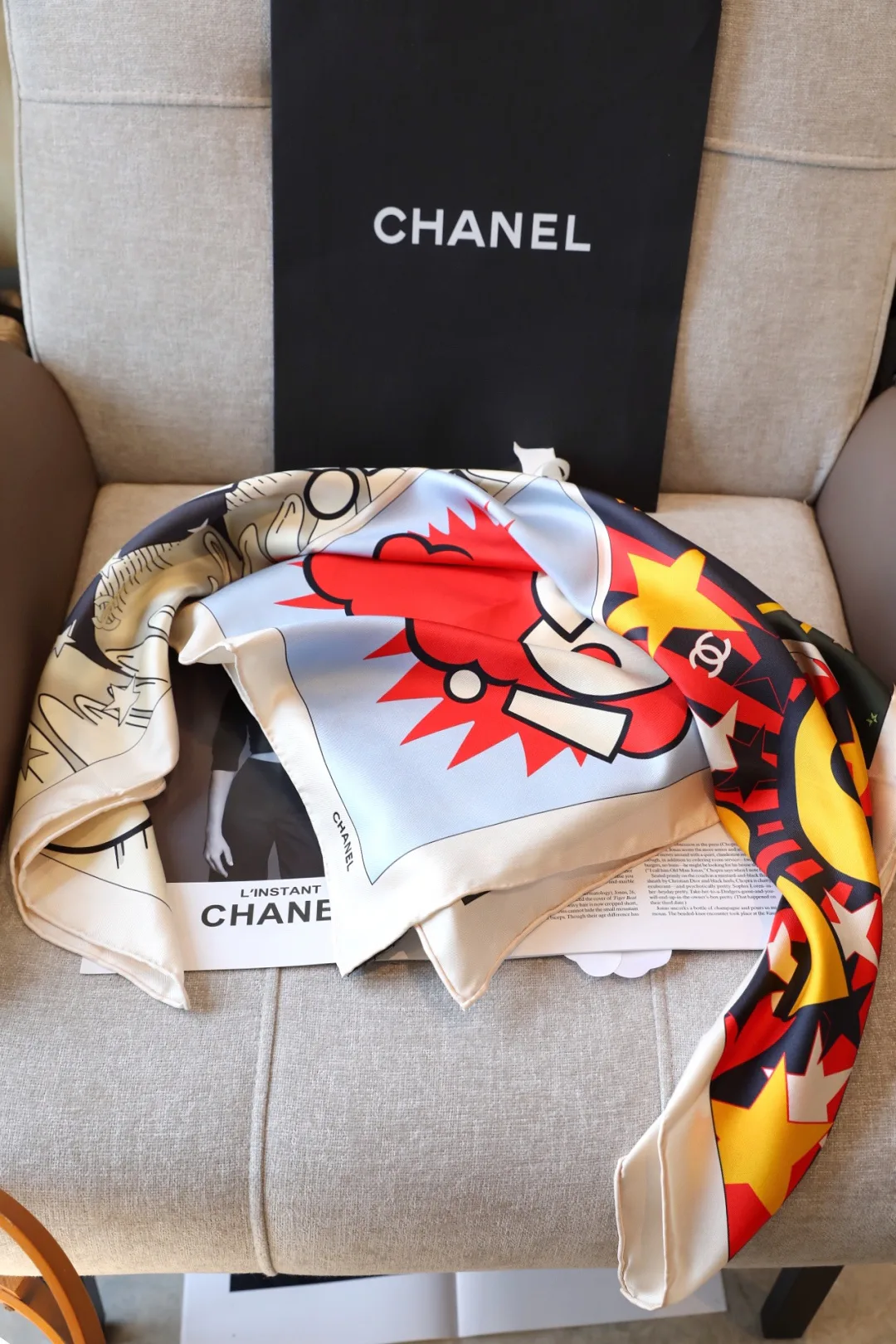 Платки Chanel 18093524