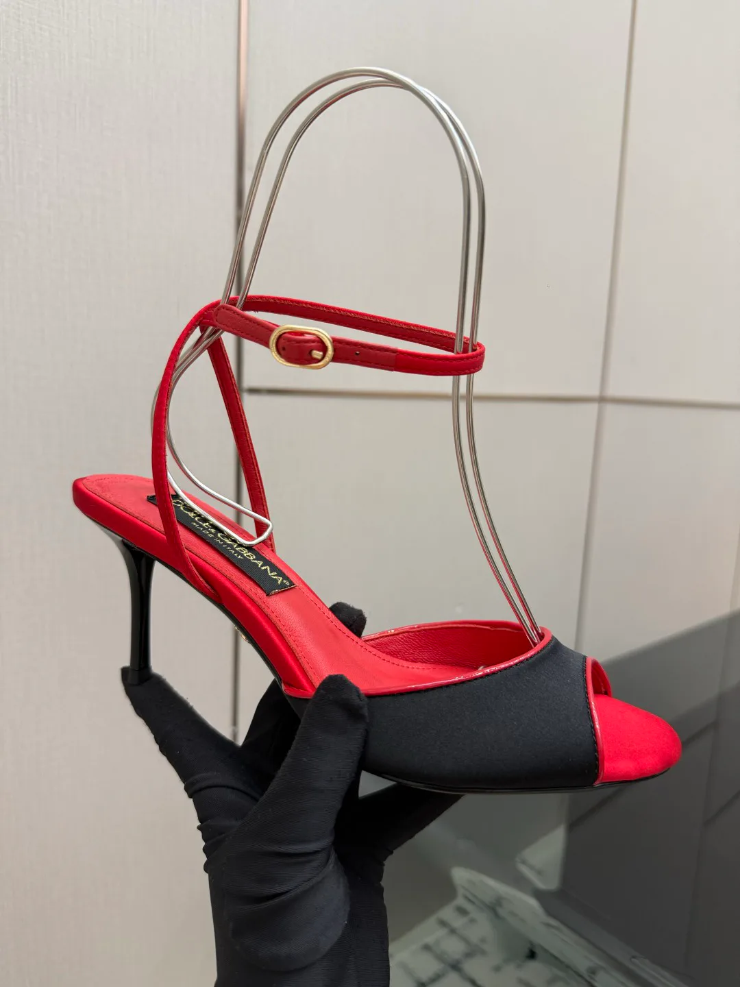 Босоножки Женские Dolce & Gabbana 18335959