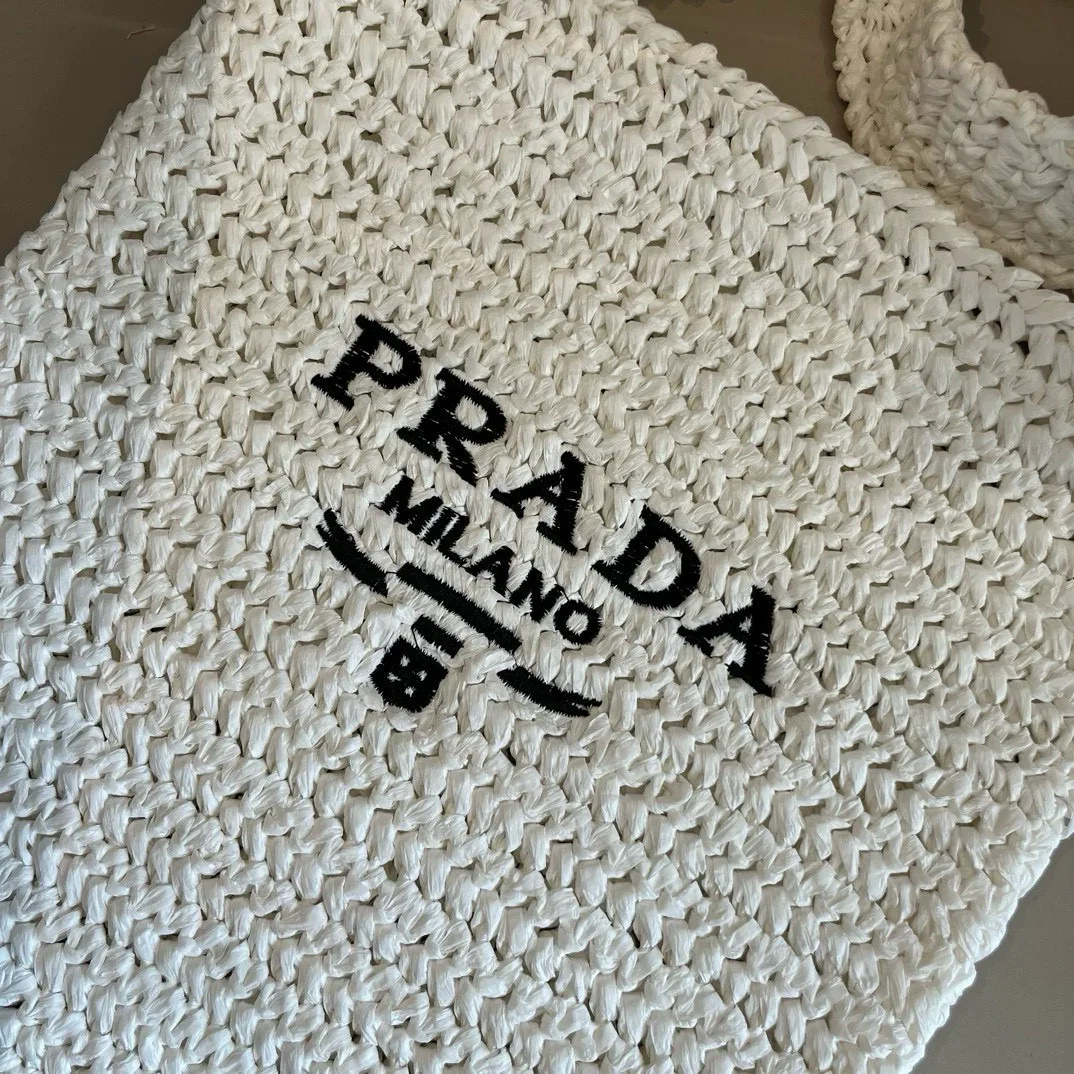 Классические Сумки Женские Prada 16333