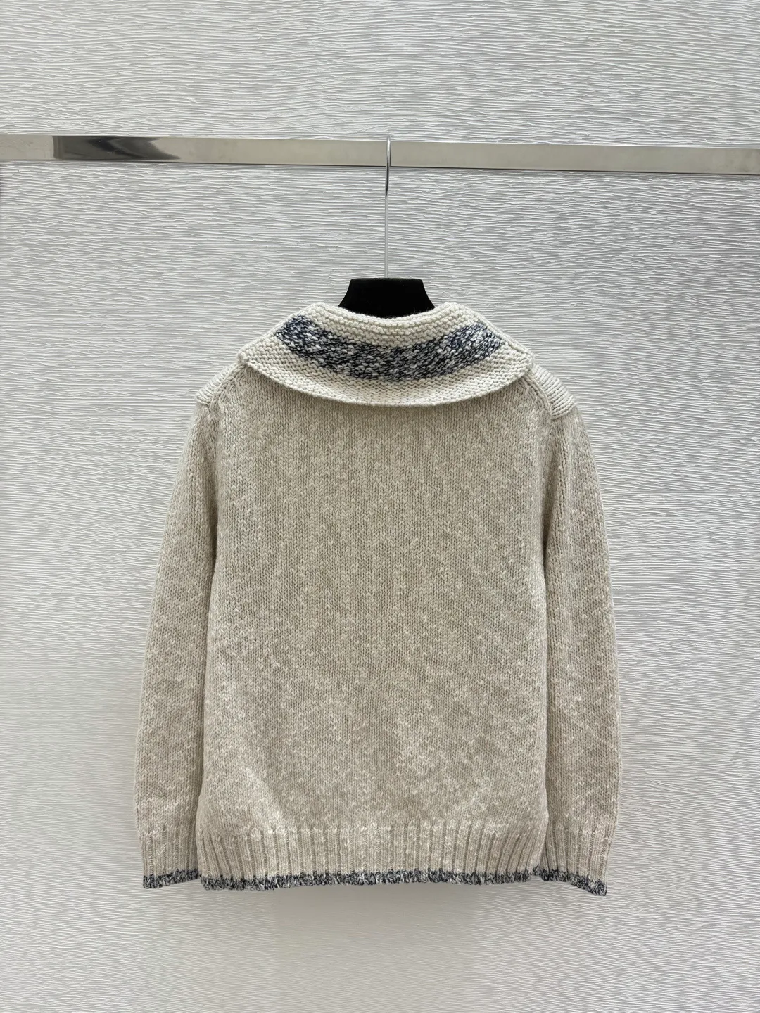 Джемперы И Свитеры Женские Chanel 18827102