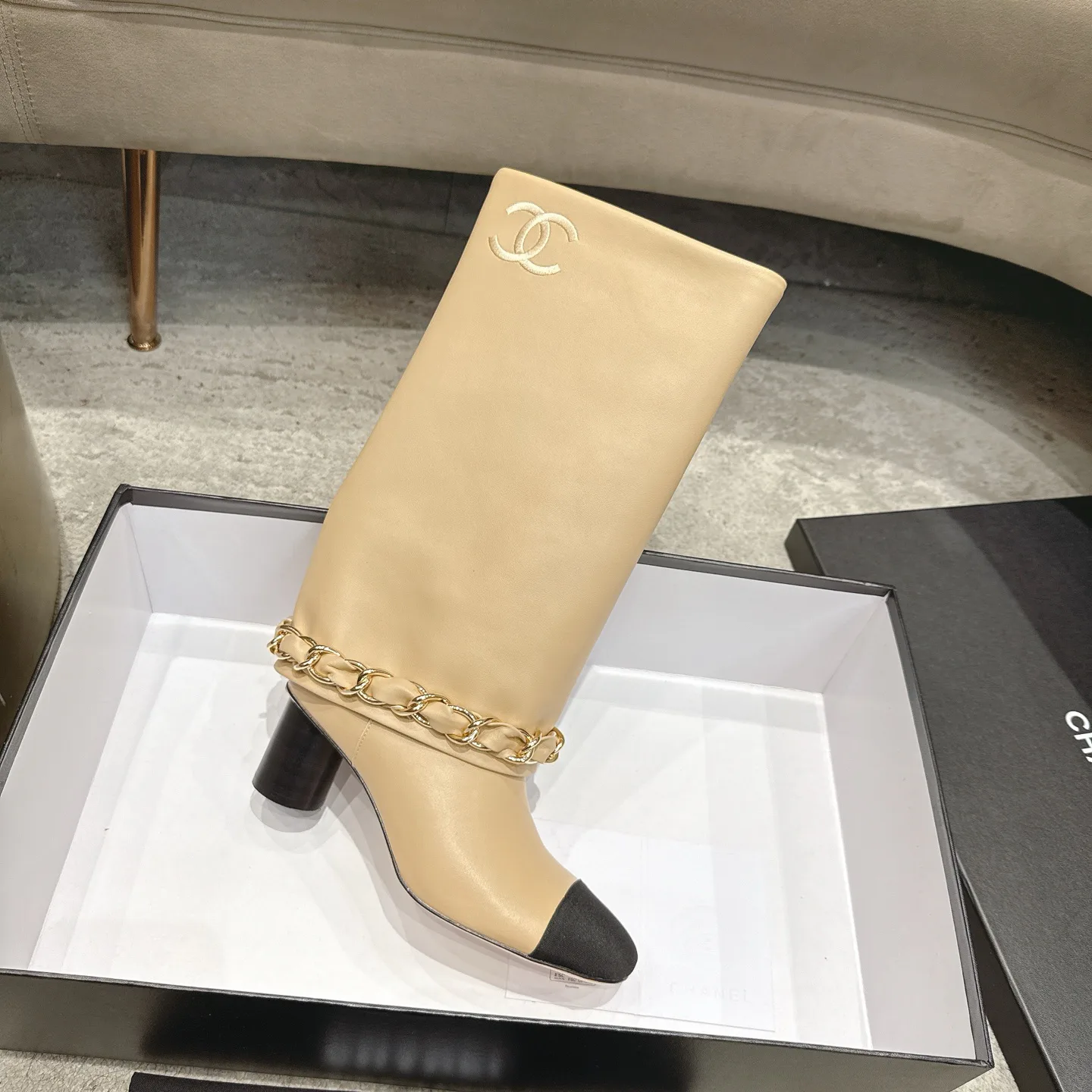 Сапоги Женские Chanel 18154575