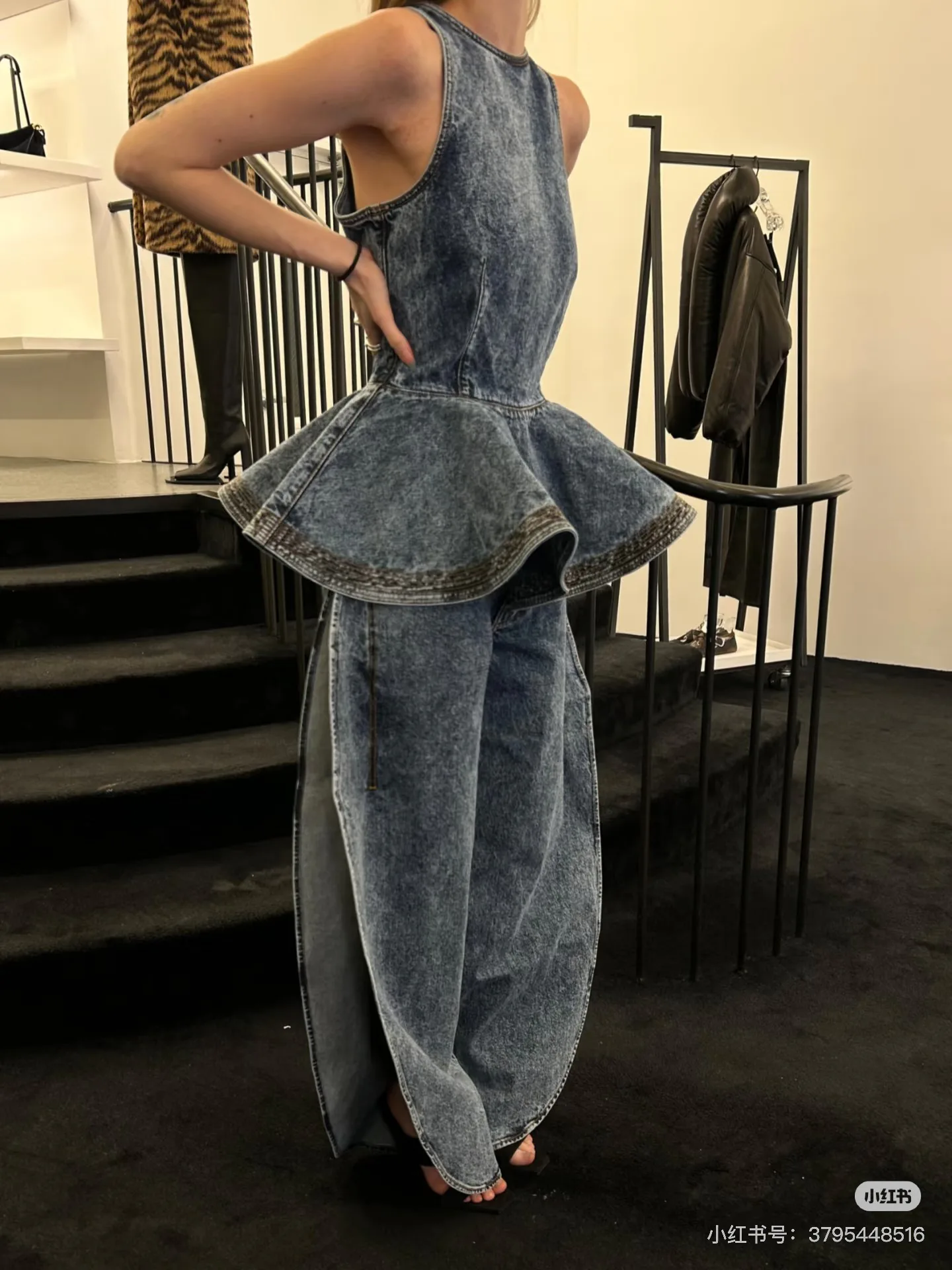 Брюки Женские Alaia 10017498