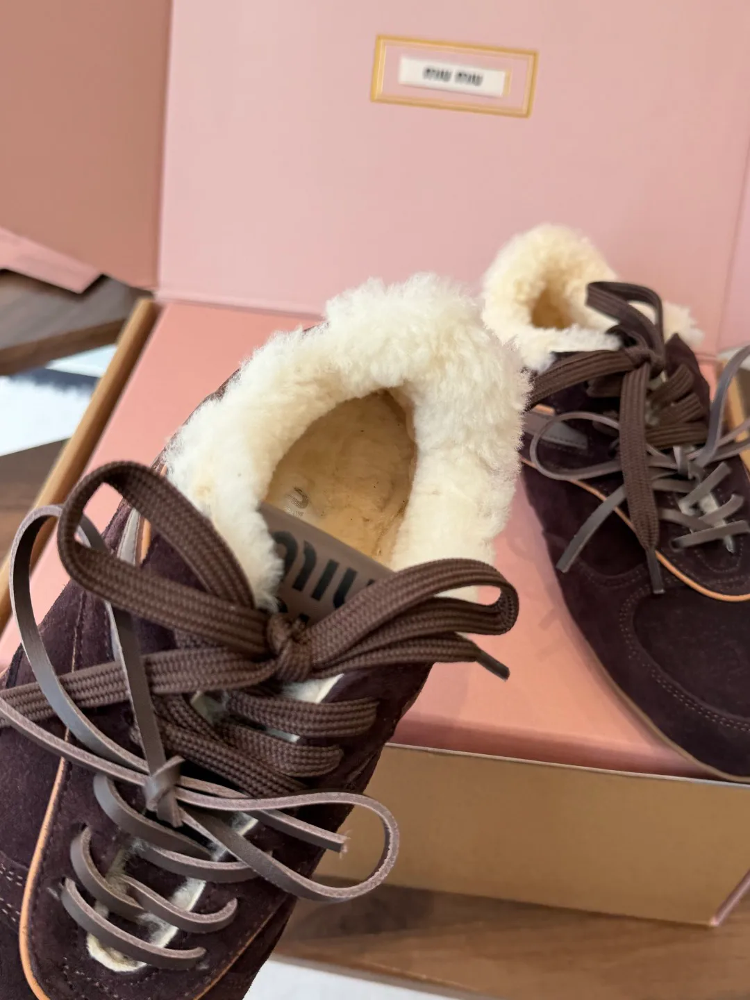 Кроссовки Женские Miu Miu 18687347