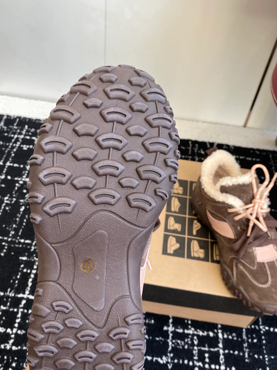 Кроссовки Женские Ugg 209055