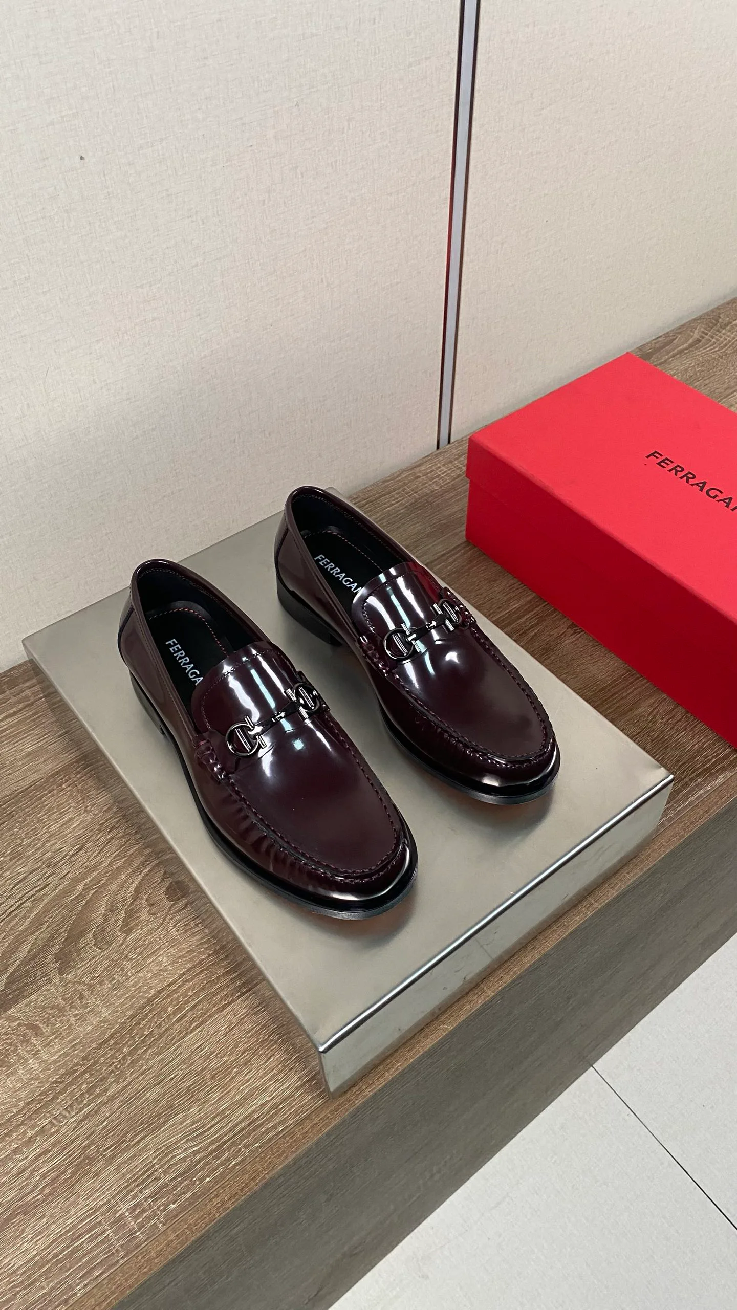 Лоферы И Туфли Мужские Salvatore Ferragamo 18078710