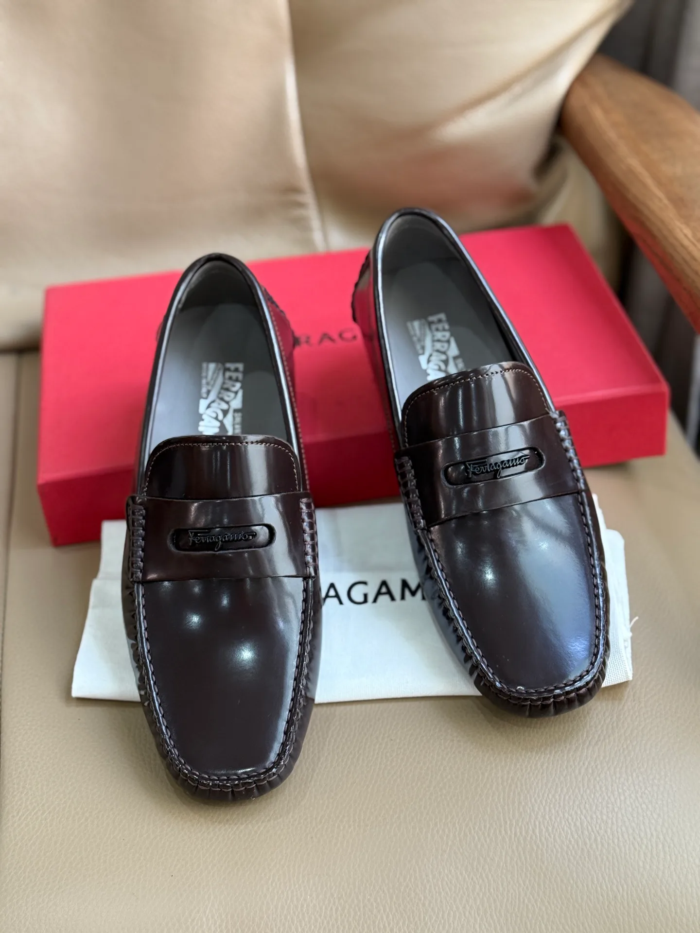 Лоферы И Туфли Мужские Salvatore Ferragamo 18117117