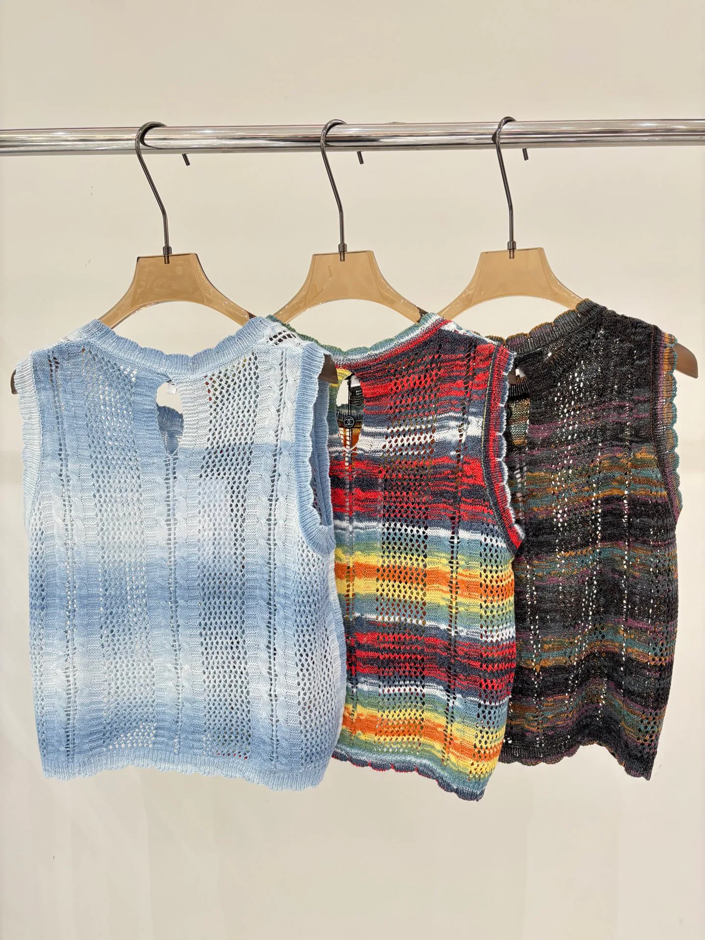 Жилеты Женские Chanel 11339867