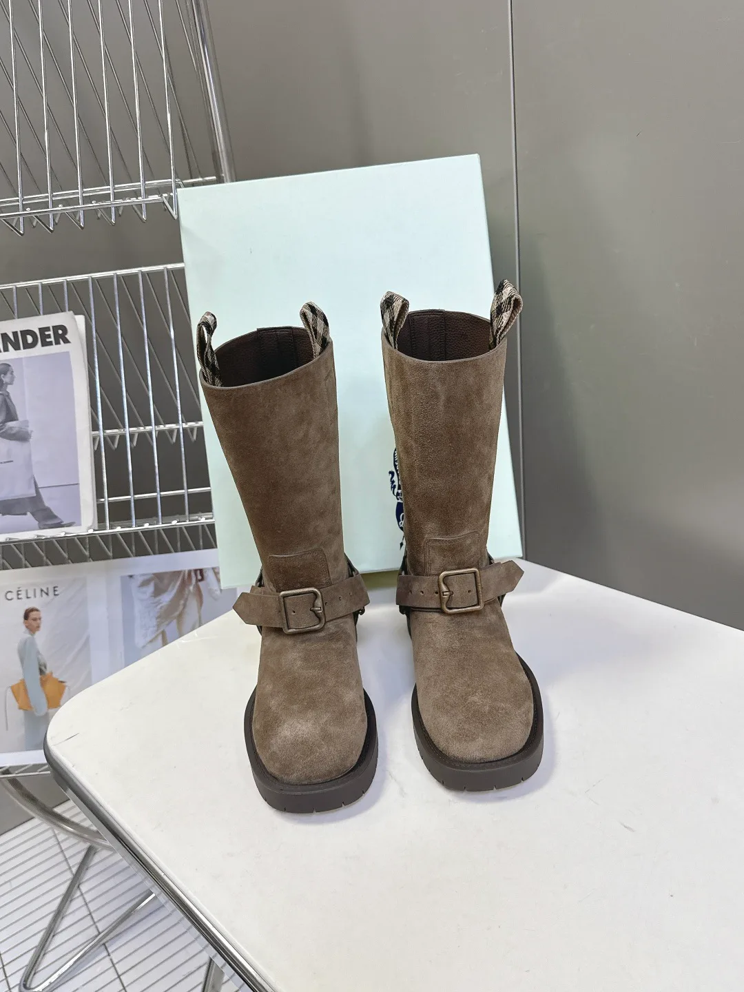 Ботинки Женские Burberry 525679