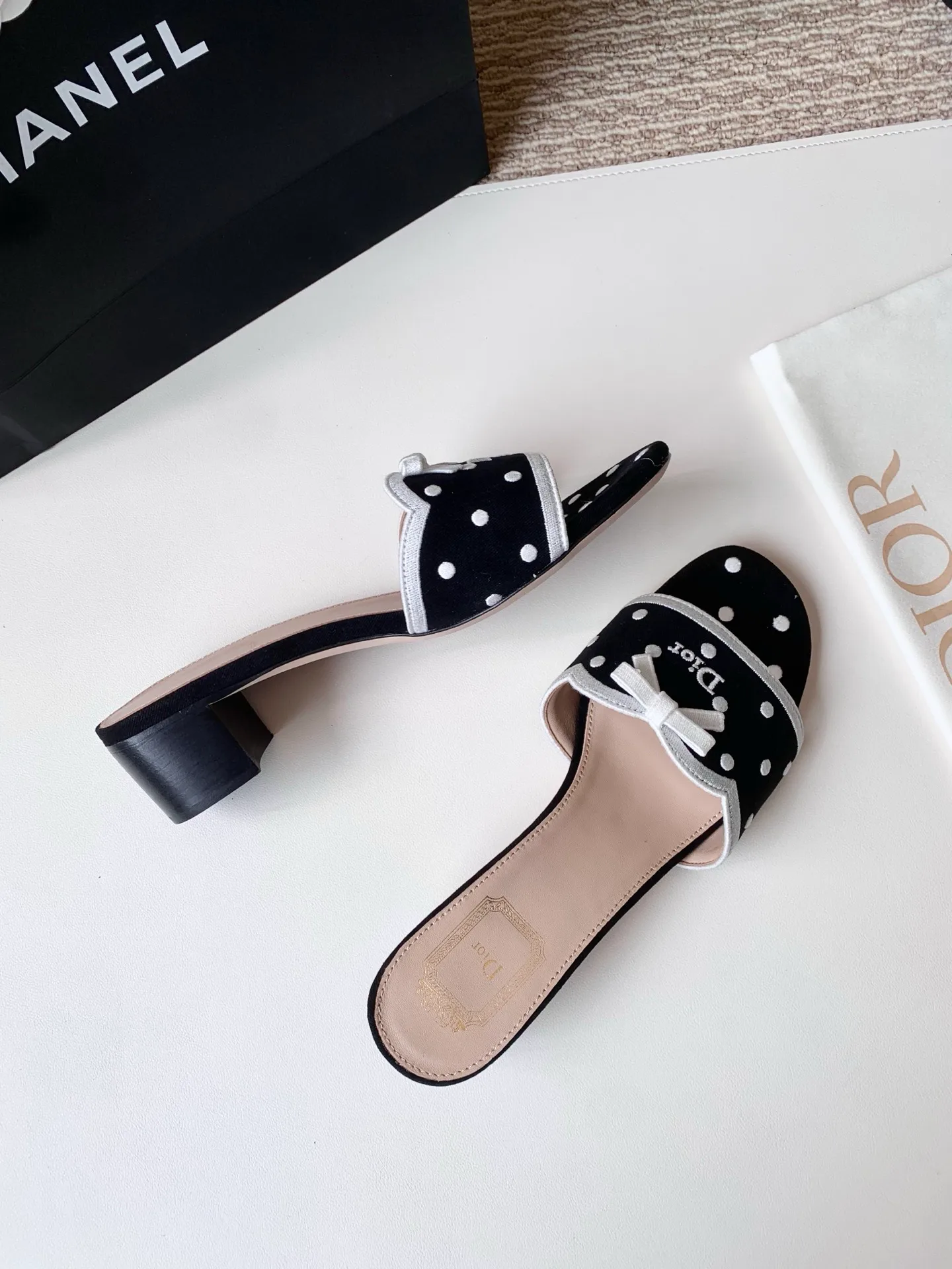 Мюли И Сабо Женские Christian Dior 18167779