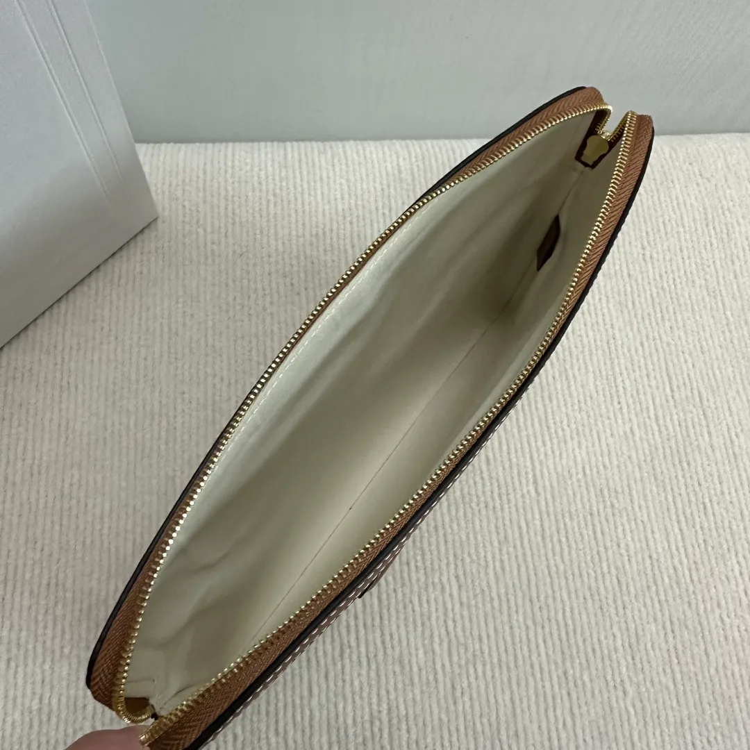 Клатчи Женские Celine 341654
