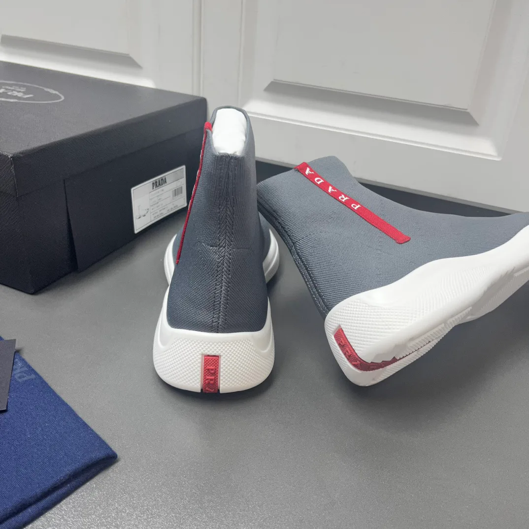 Кроссовки Мужские Prada 166271