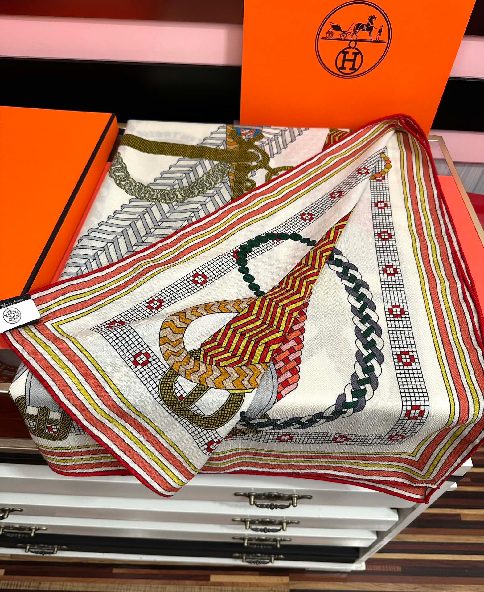 Платки Hermes 318407