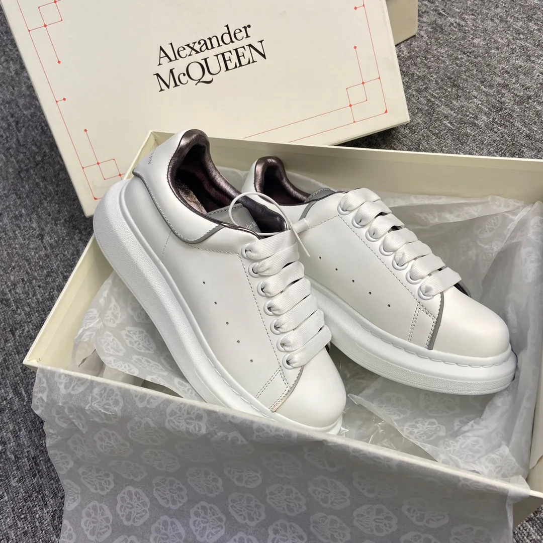 Кроссовки Женские Alexander Mcqueen 17963424