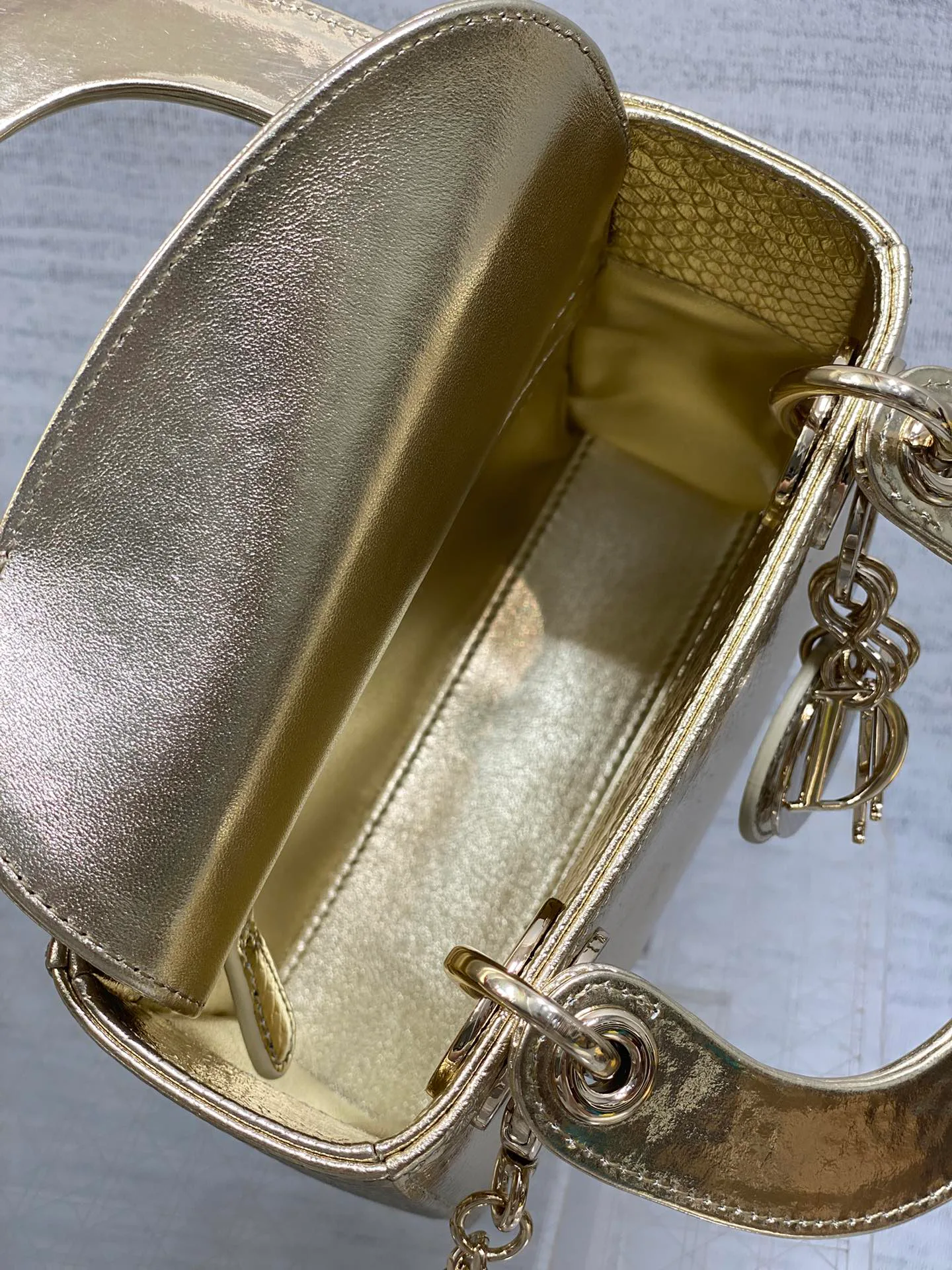 Классические Сумки Женские Christian Dior 11581696