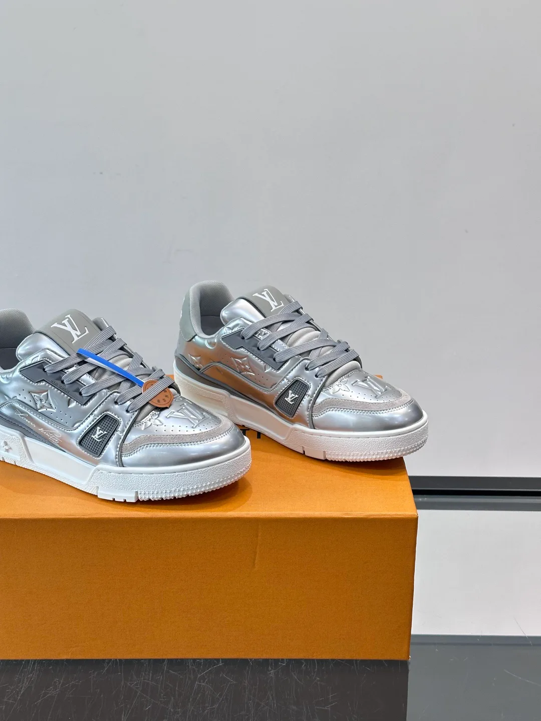 Кроссовки Женские Louis Vuitton 520621